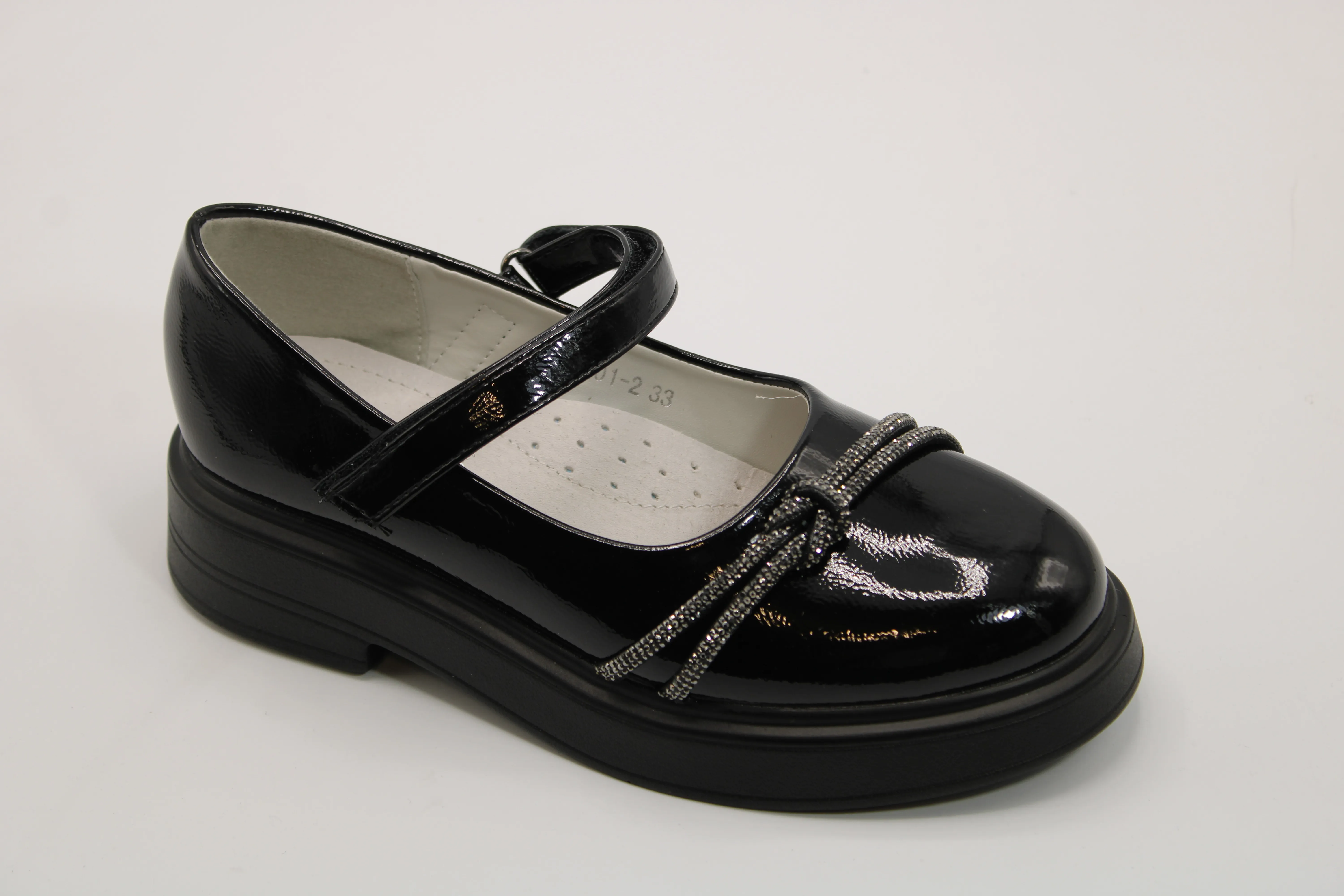 Детские туфли черного цвета MERGE MAX BS06-1204