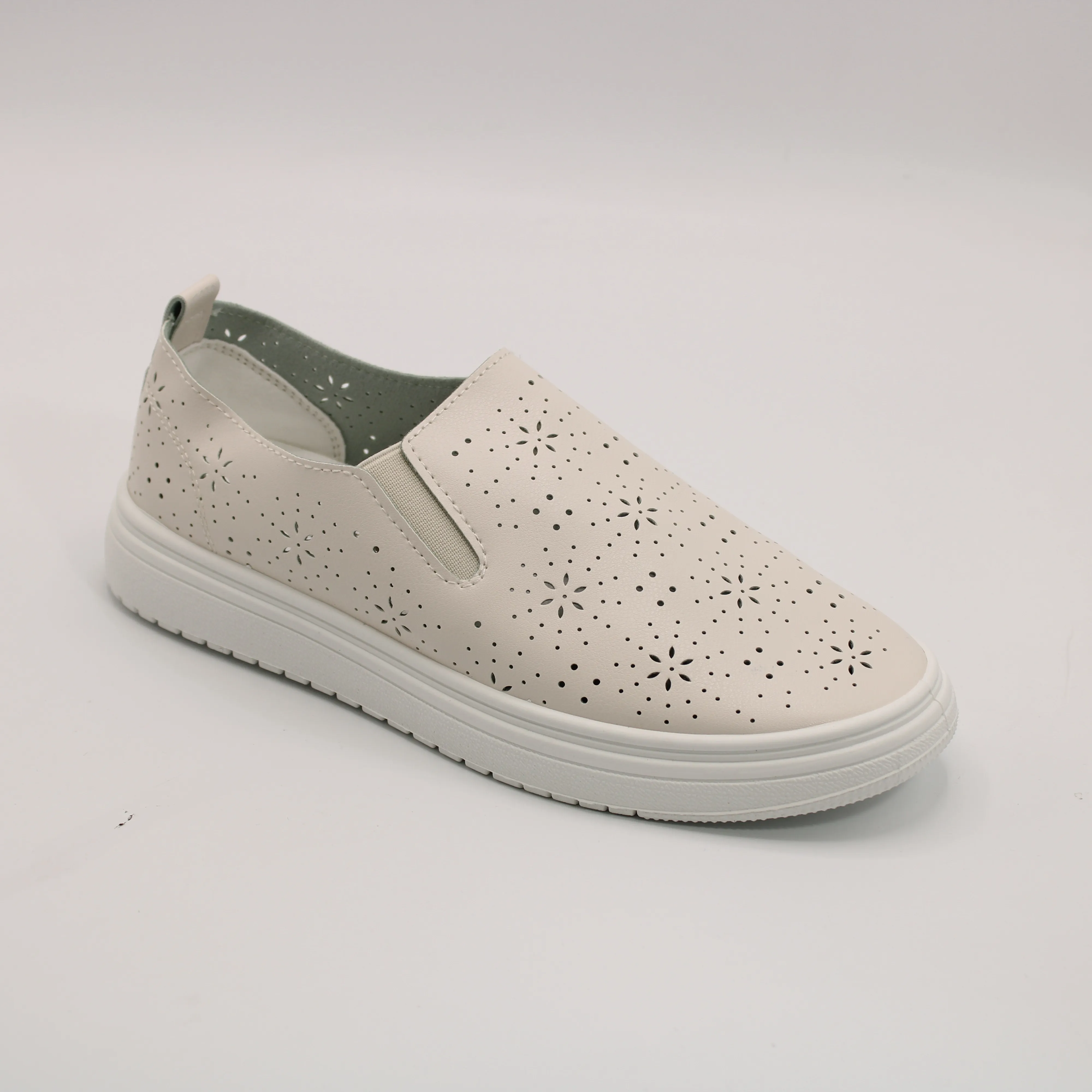 Женские слипоны бежевого цвета SANYIDIN BS01-1278