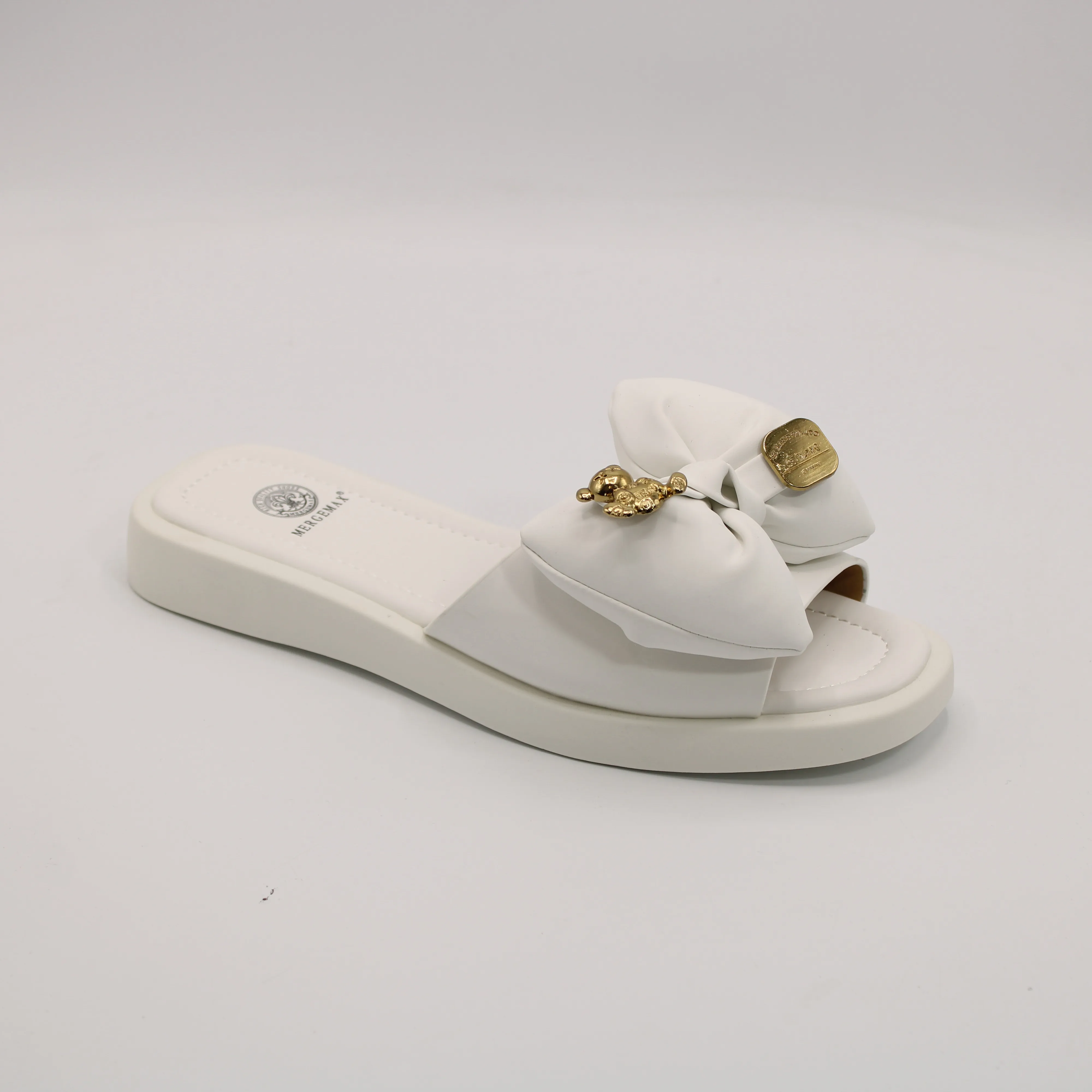 Женские шлепанцы белого цвета белого цвета MERGE MAX BS01-1496