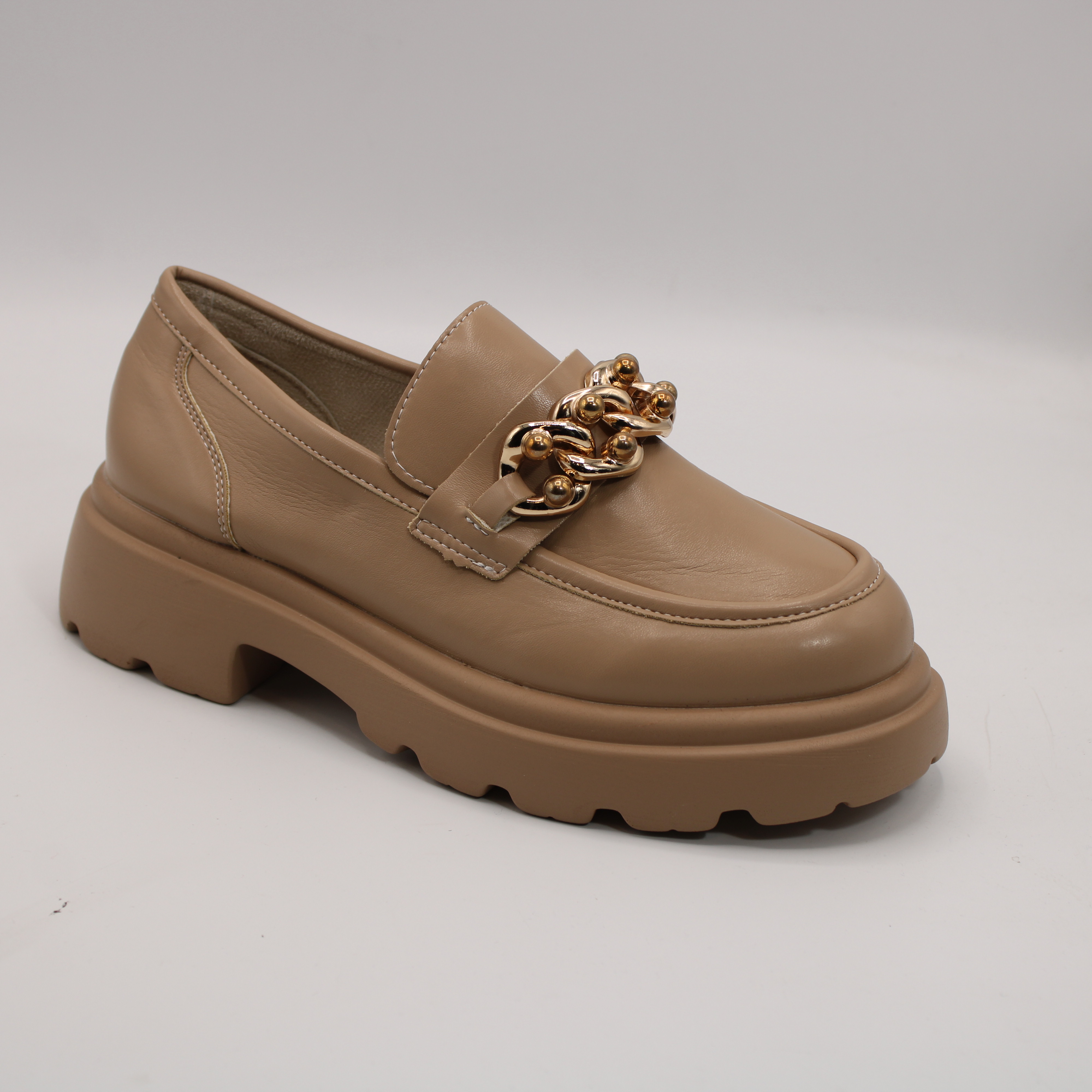 картинка Женские туфли бежевого цвета LUTA BS06-1185 от интернет-магазина ByStep