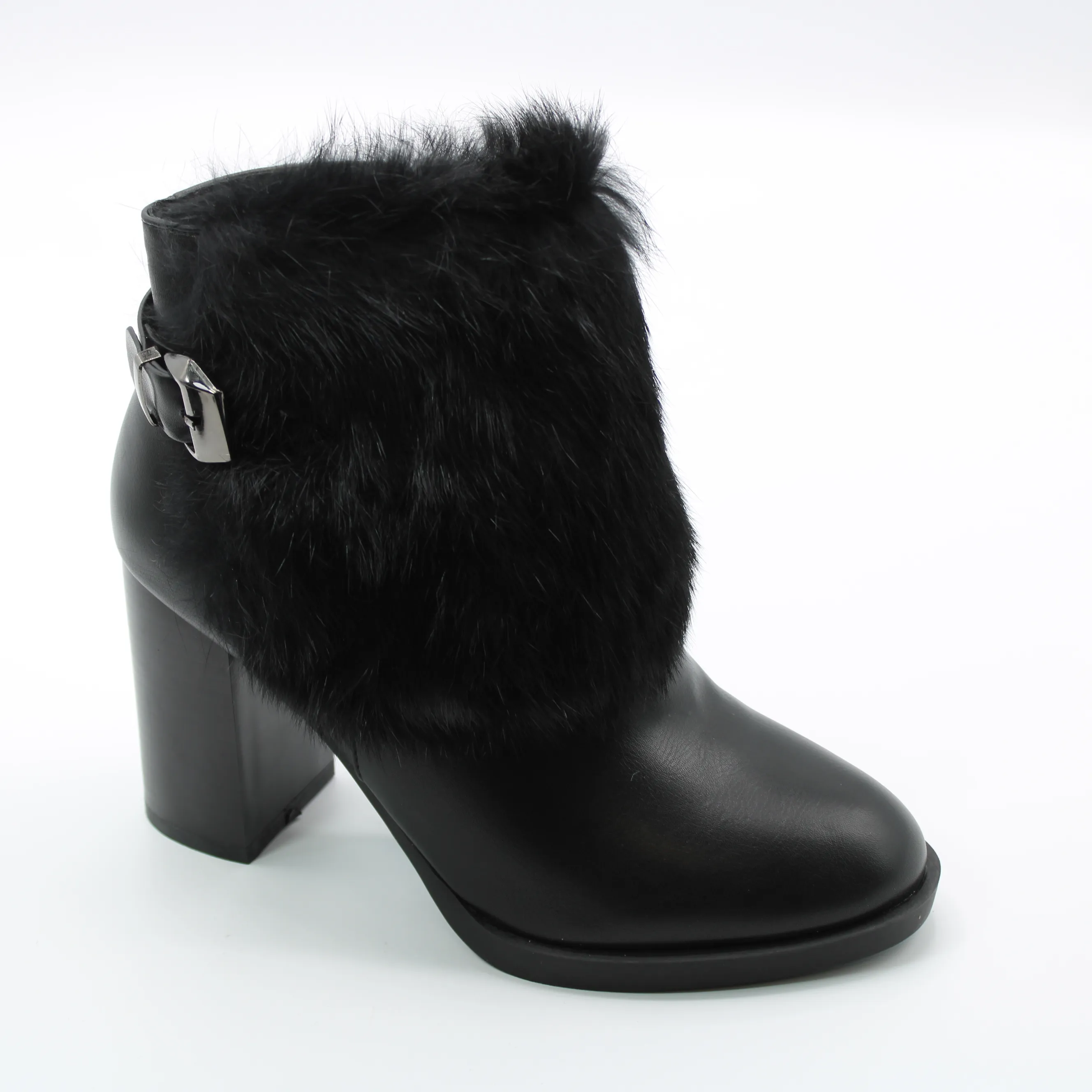 Женские зимние ботильоны черного цвета DINIYA BS02-904