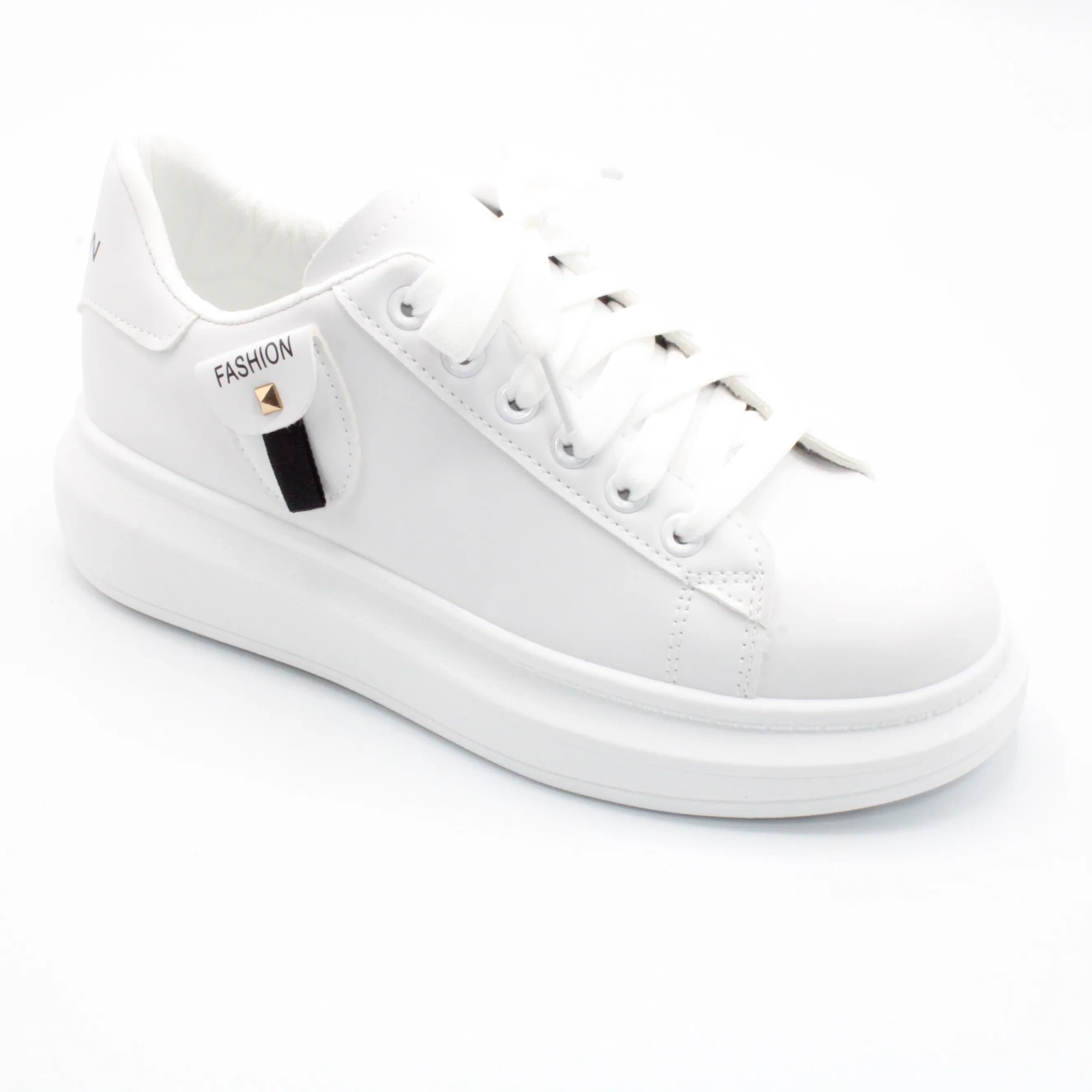 Женские весенние кроссовки белого цвета POPULAR FASHION BS06-662