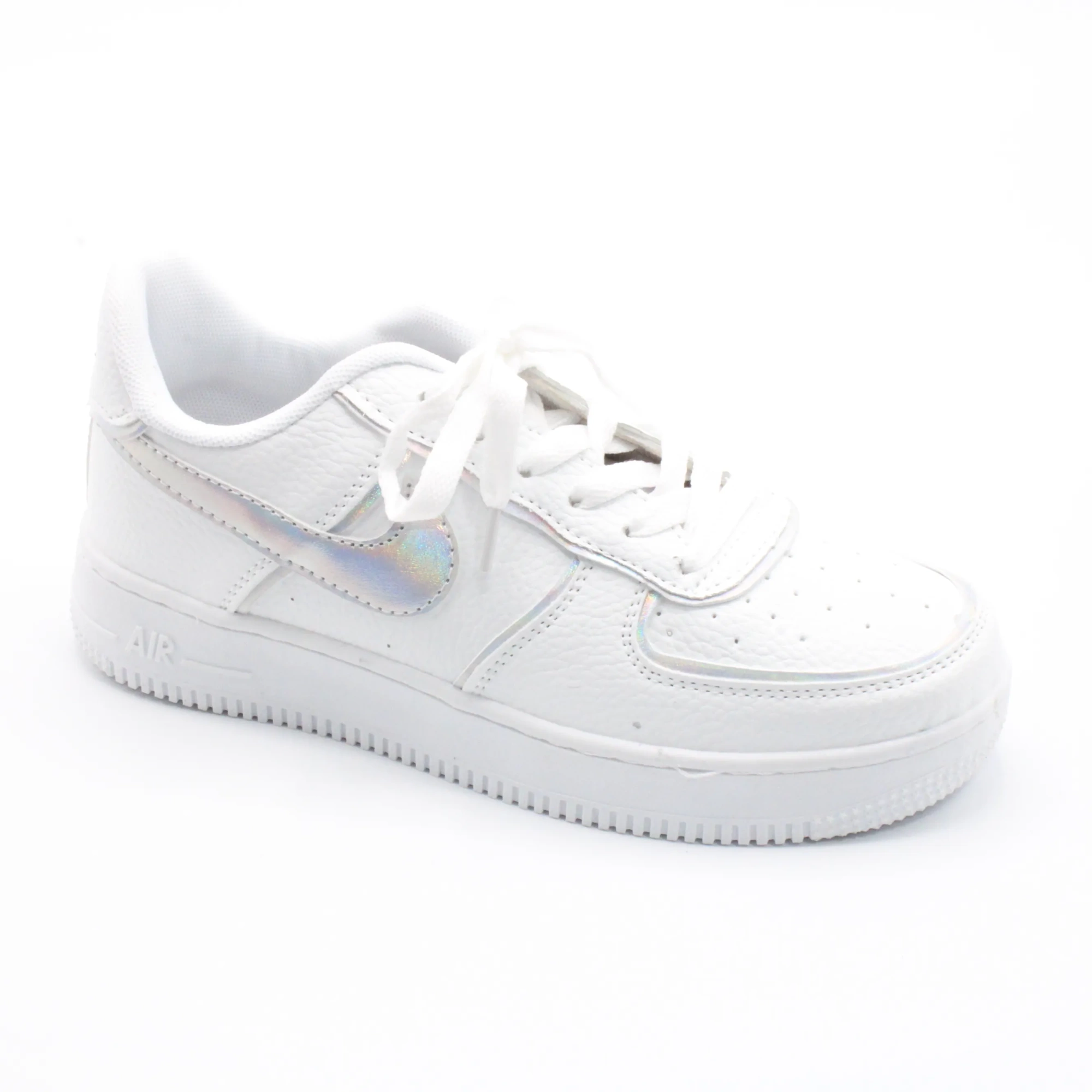 Женские весенние кроссовки белого цвета NIKE BS05-84