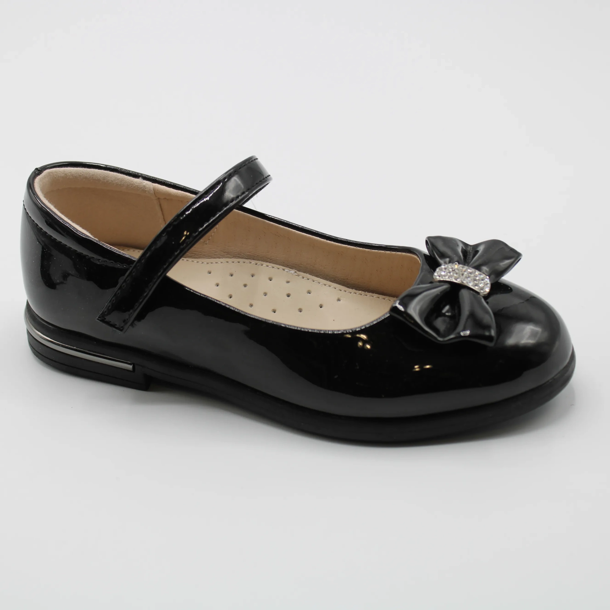 Детские осенние туфли черного цвета СКАЗКА BS06-295