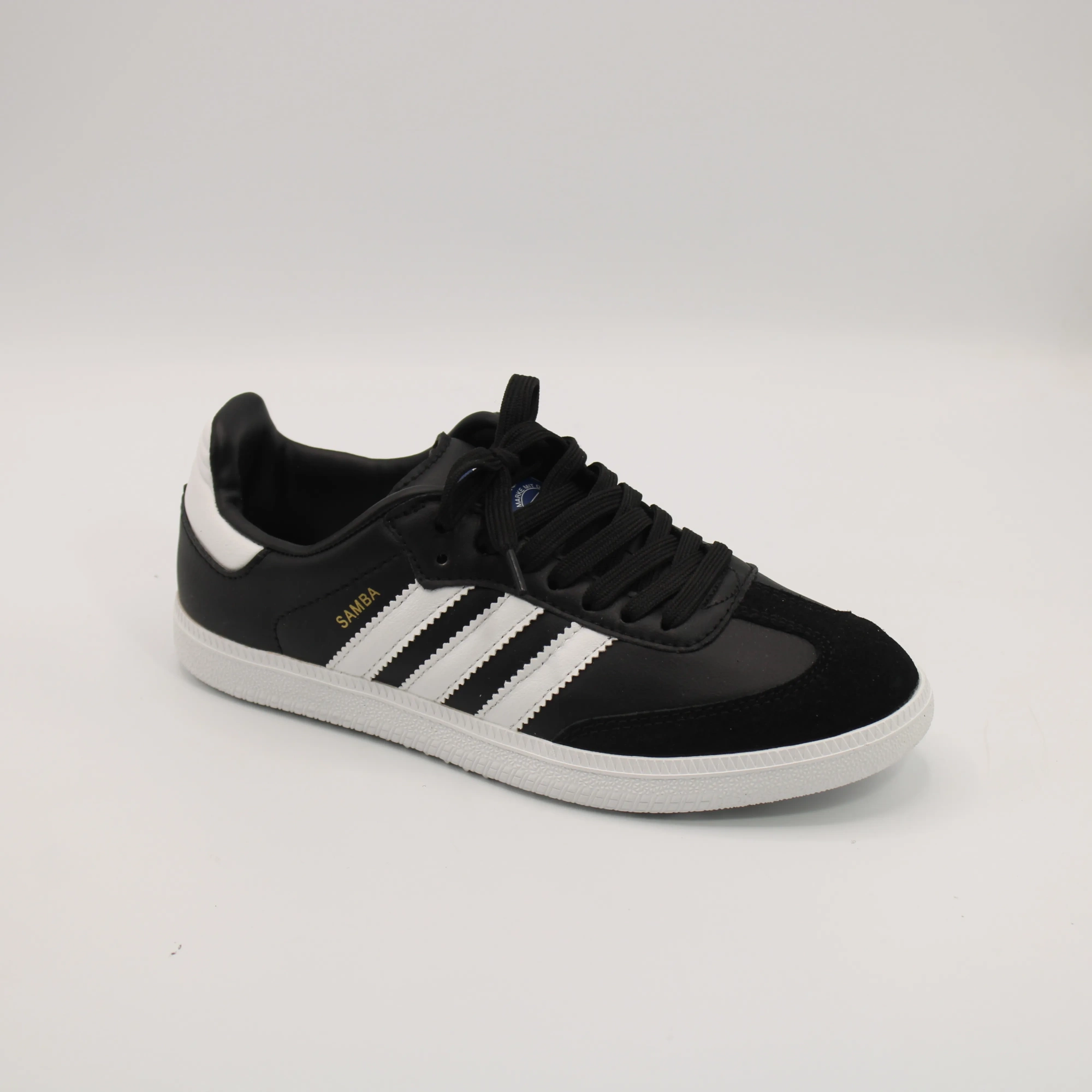 Мужские кроссовки черного цвета AIR BS06-1619