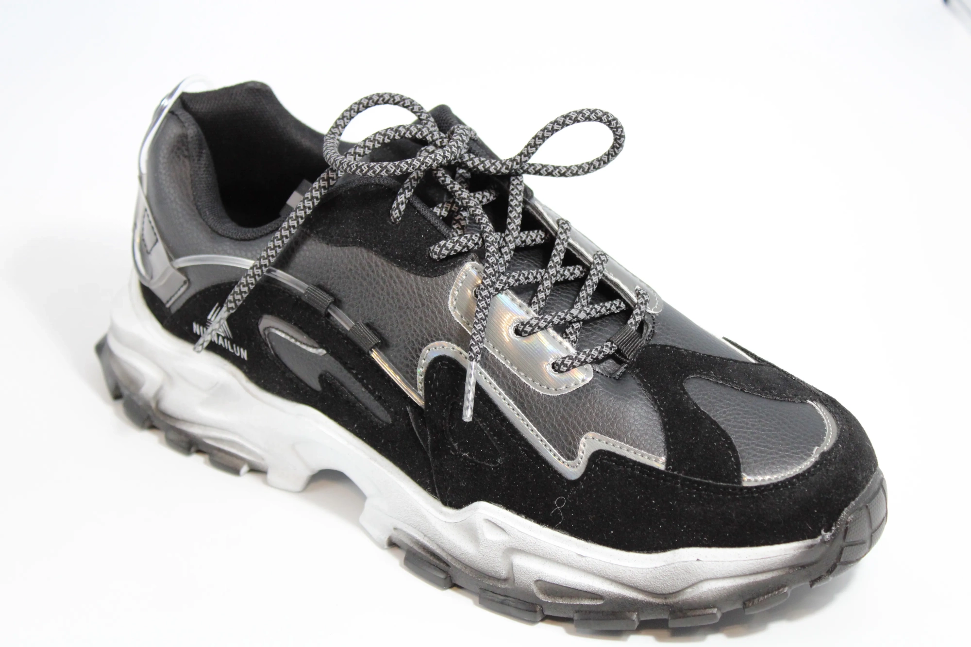 Мужские весенние кроссовки черного цвета NIUNAILUN BS02-1010