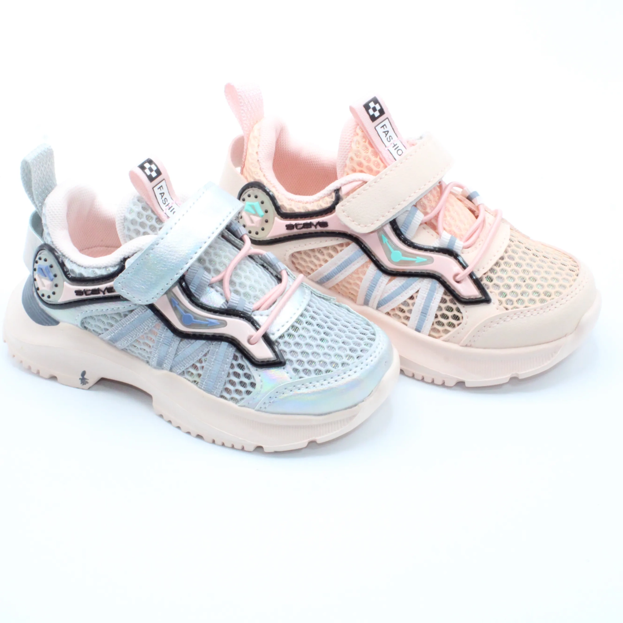 Детские весенние кроссовки цвета мультиколор B&G BS06-627