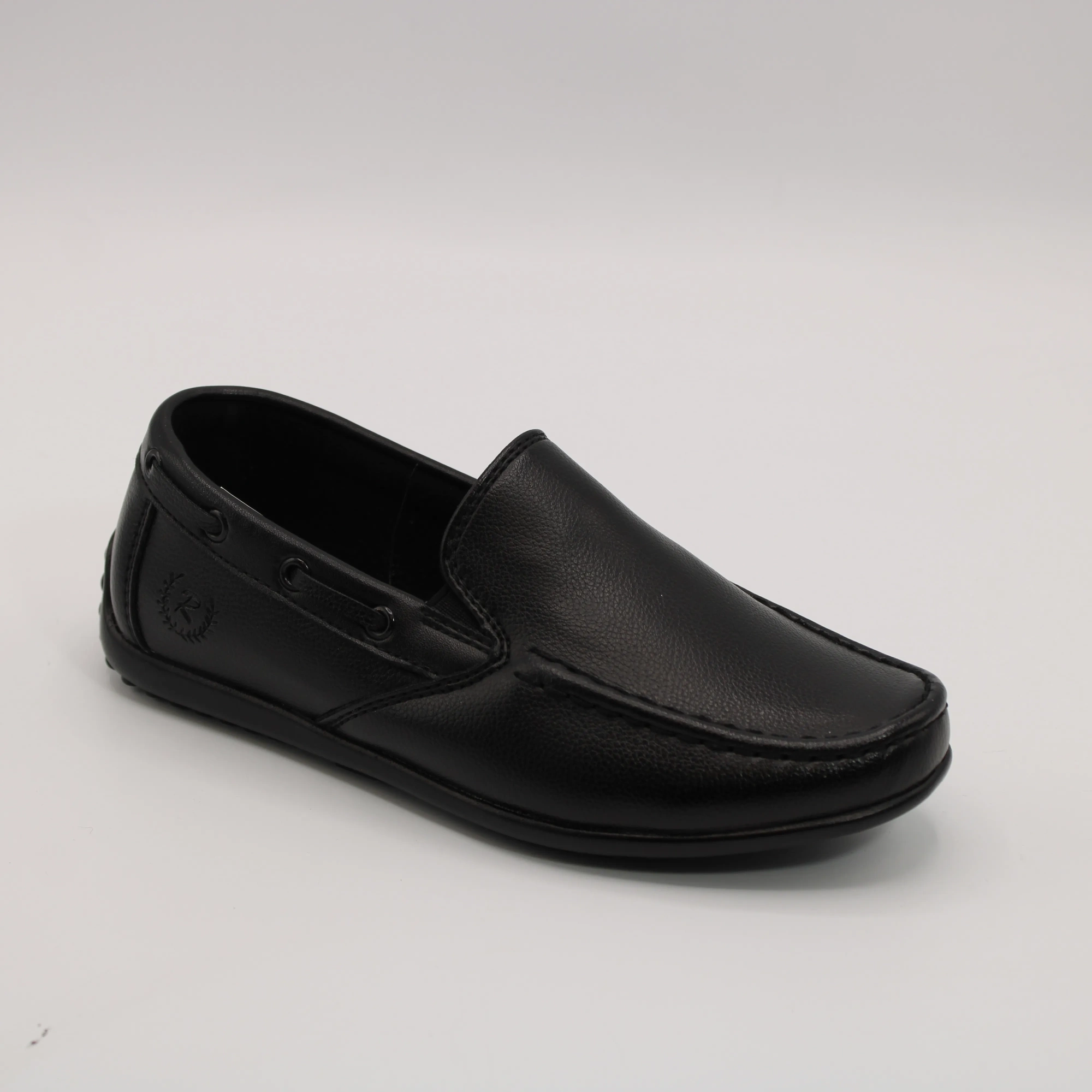 Детские туфли черного цвета NASITE BS03-3042