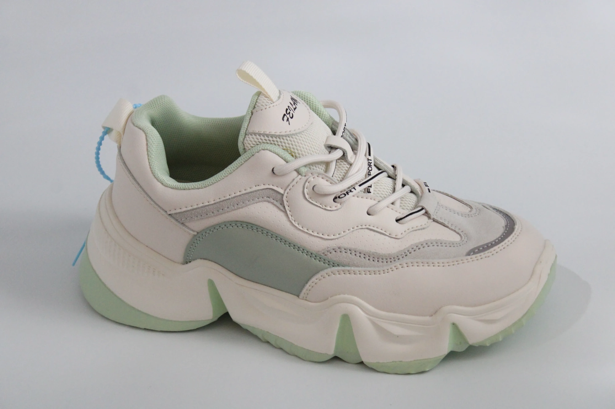 Женские весенние кроссовки бежевого цвета FEI LANG BS01-936