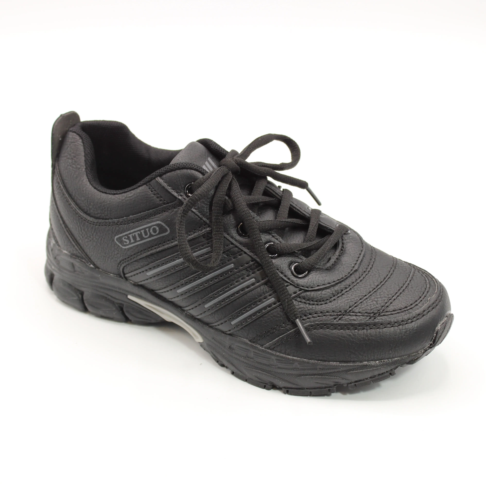 Мужские кроссовки черного цвета SITUO BS06-985