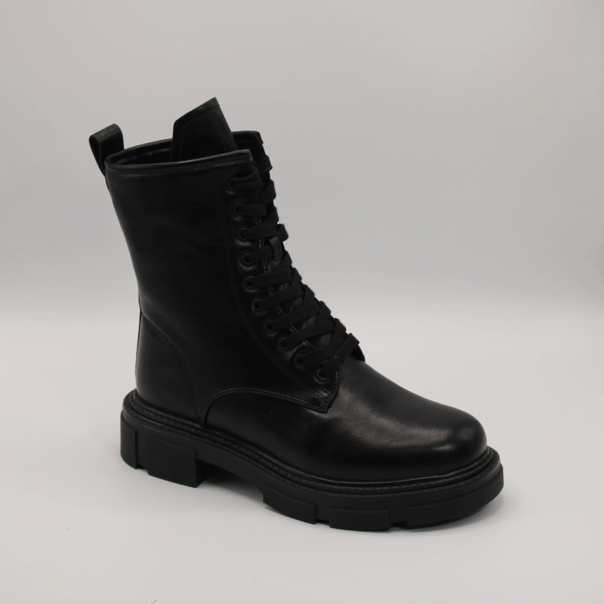 Женские ботинки черного цвета FASHION BS01-1588