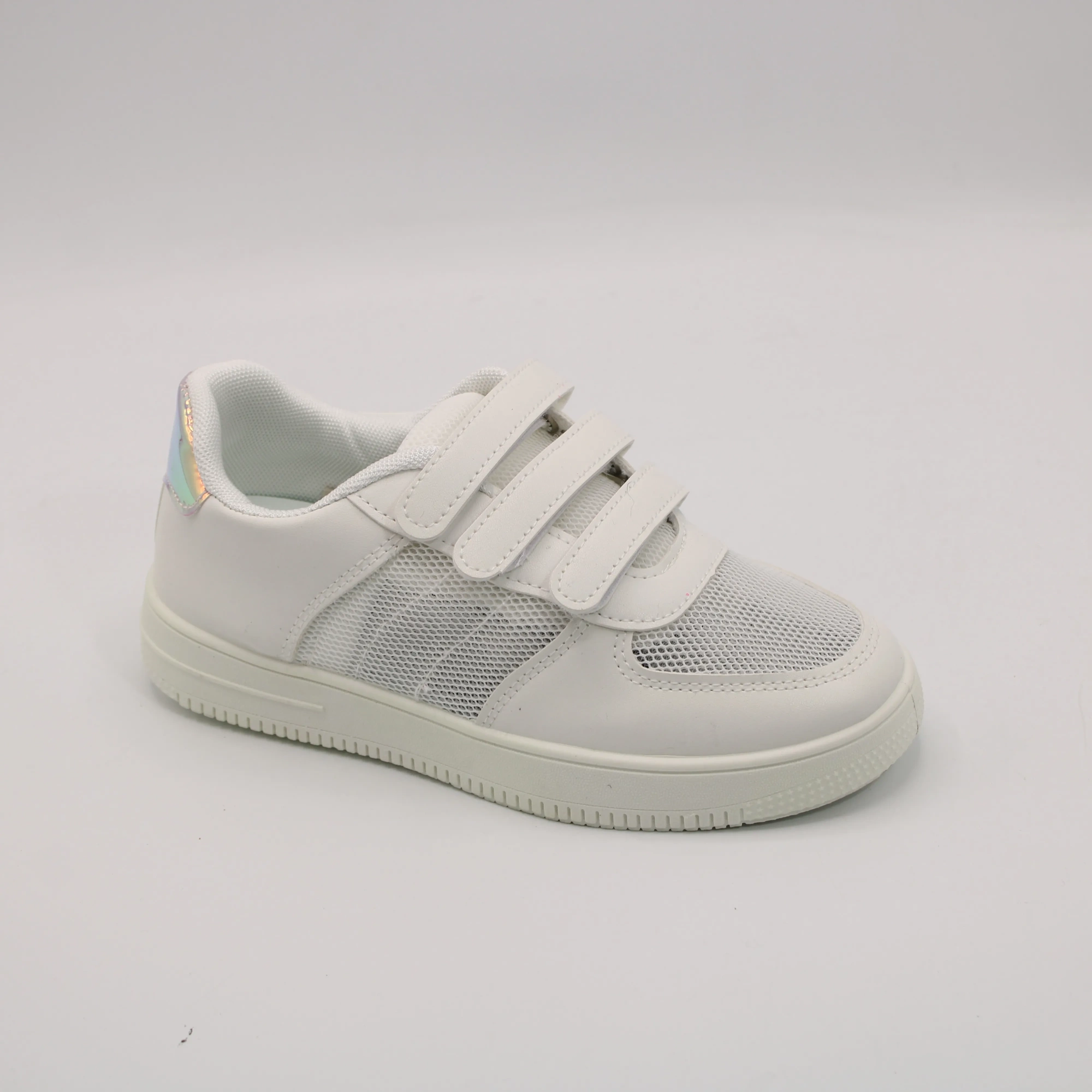 Детские кроссовки белого цвета белого цвета OLADI BS05-1011