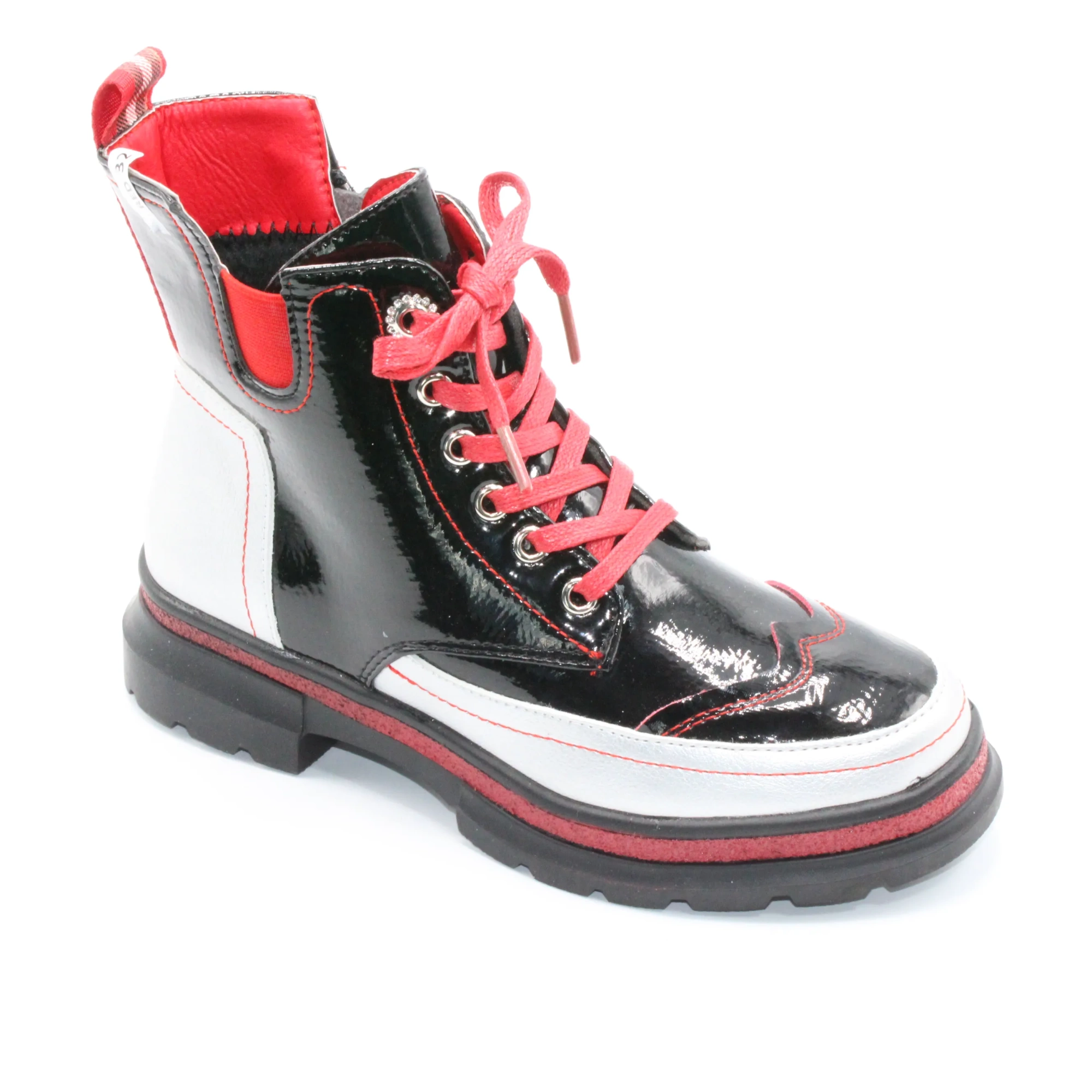 Детские весенние ботинки черного цвета SLV BS05-53