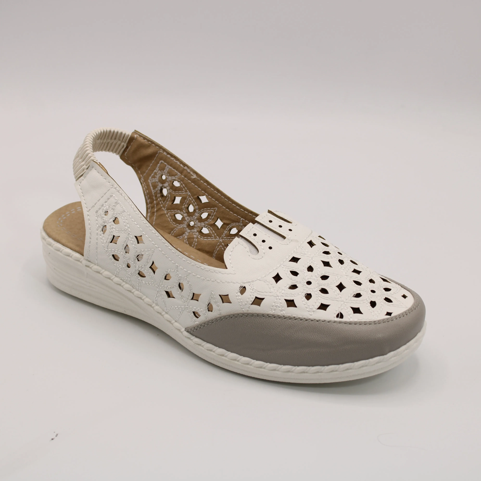 Женские босоножки бежевого цвета ЛИАННО BS01-1284