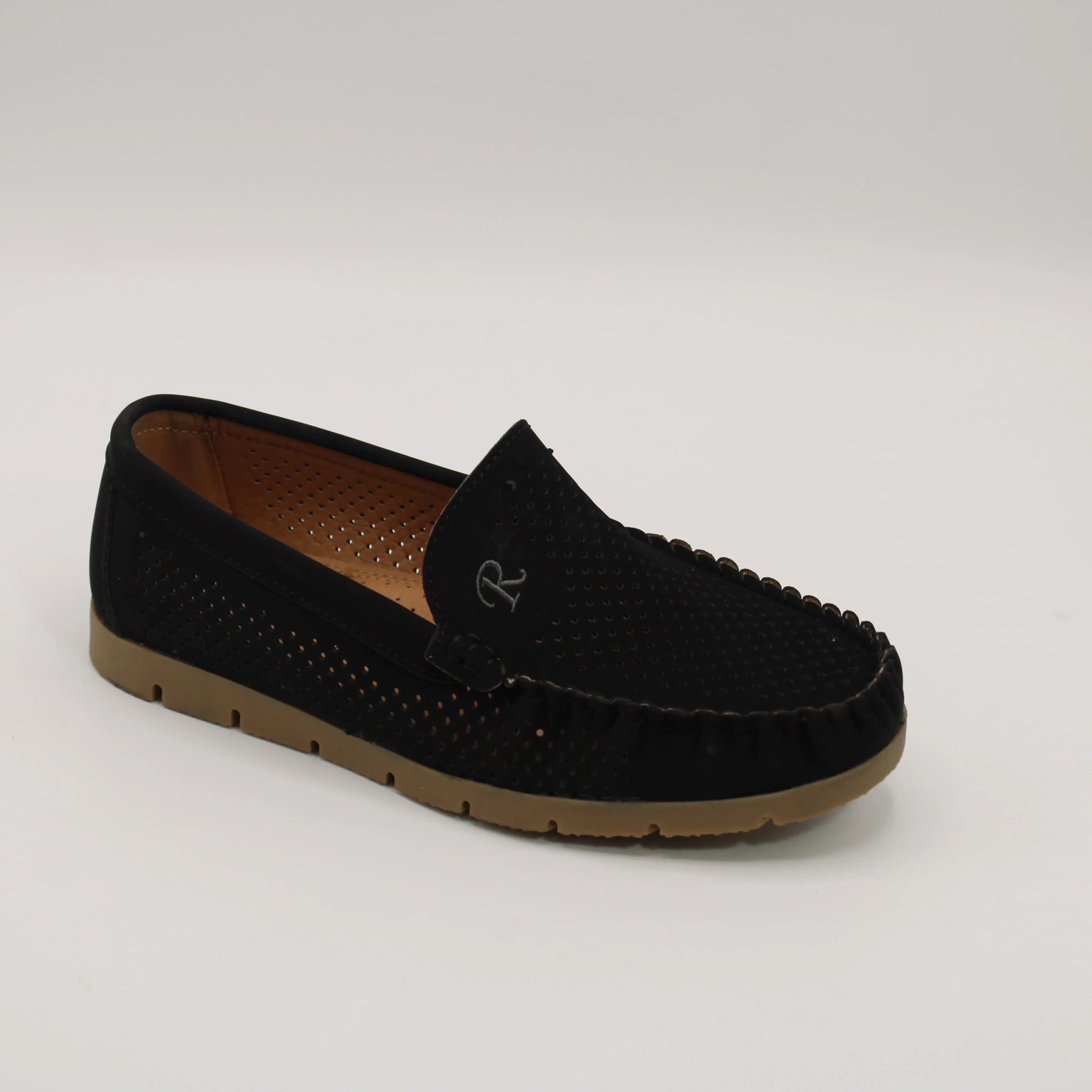 Детские туфли черного цвета BESSKY BS03-3342