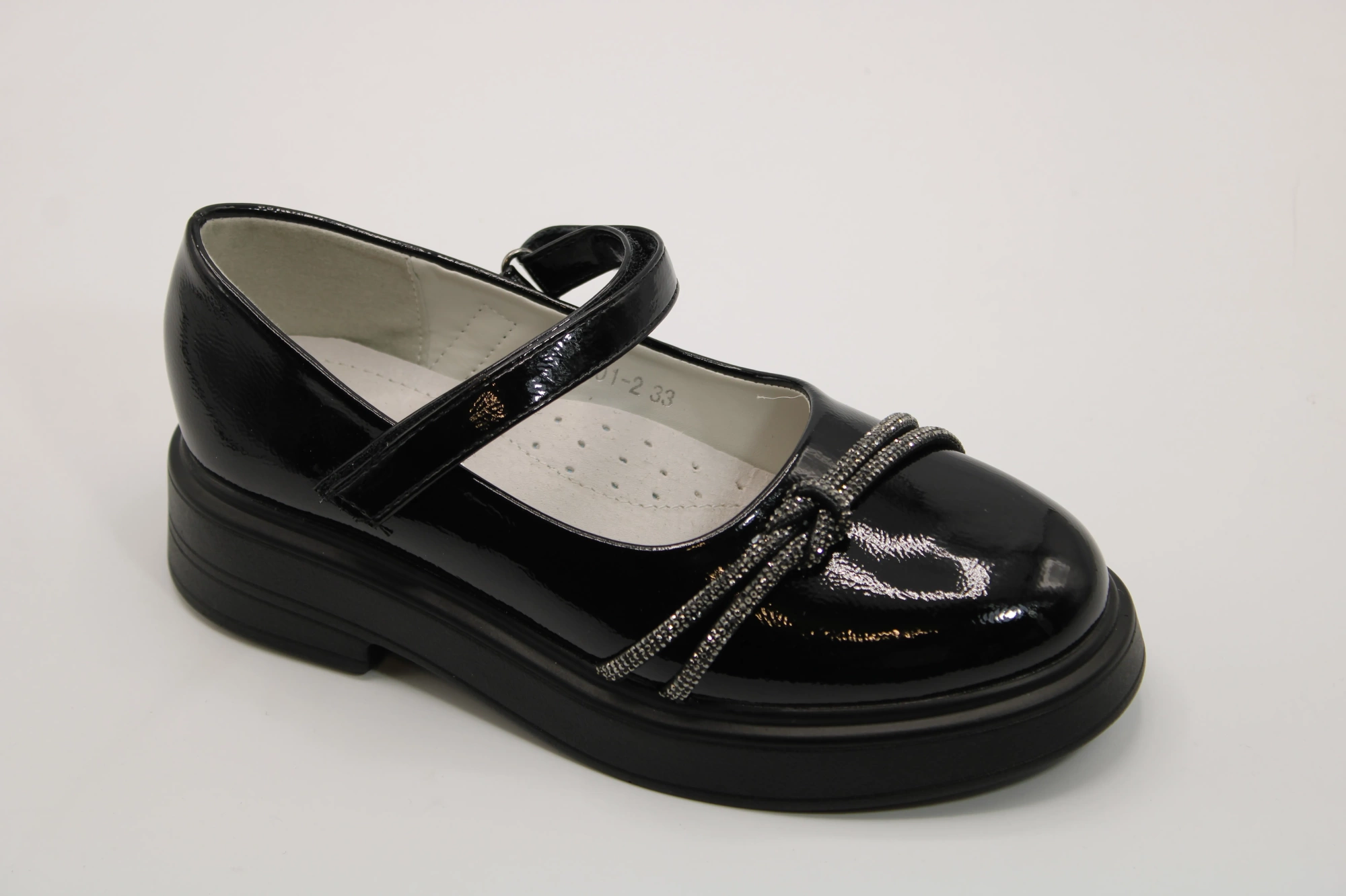 Детские туфли черного цвета MERGE MAX BS06-1204