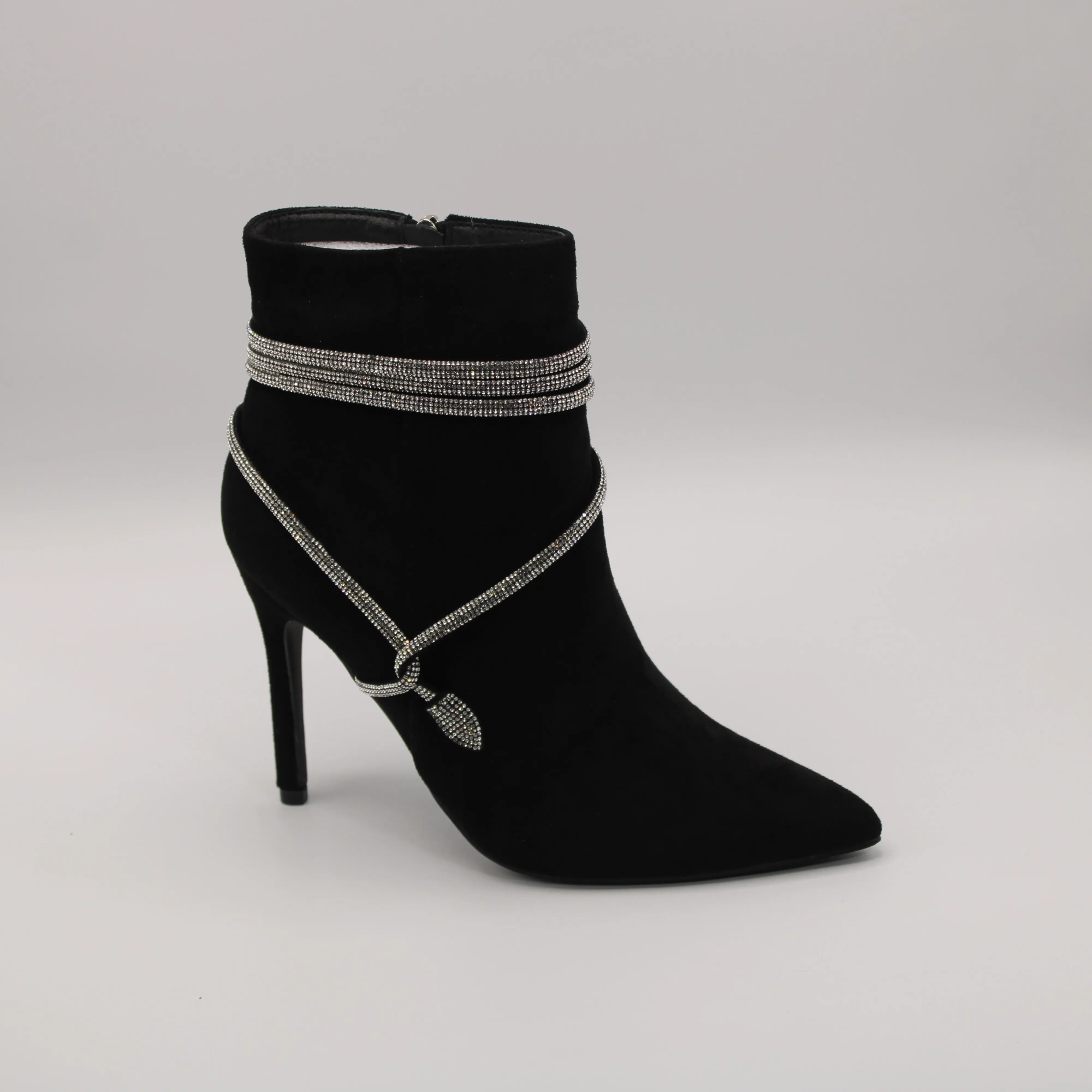 Женские ботинки черного цвета FASHION BS02-1795