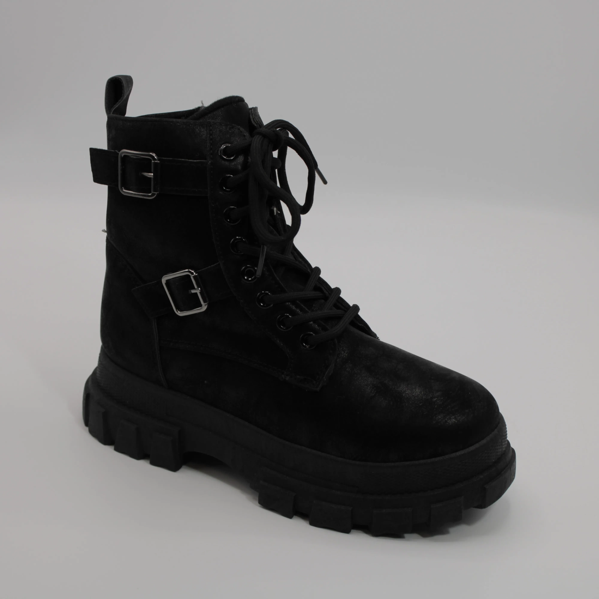 Женские ботинки черного цвета SANYIDIN BS01-1156