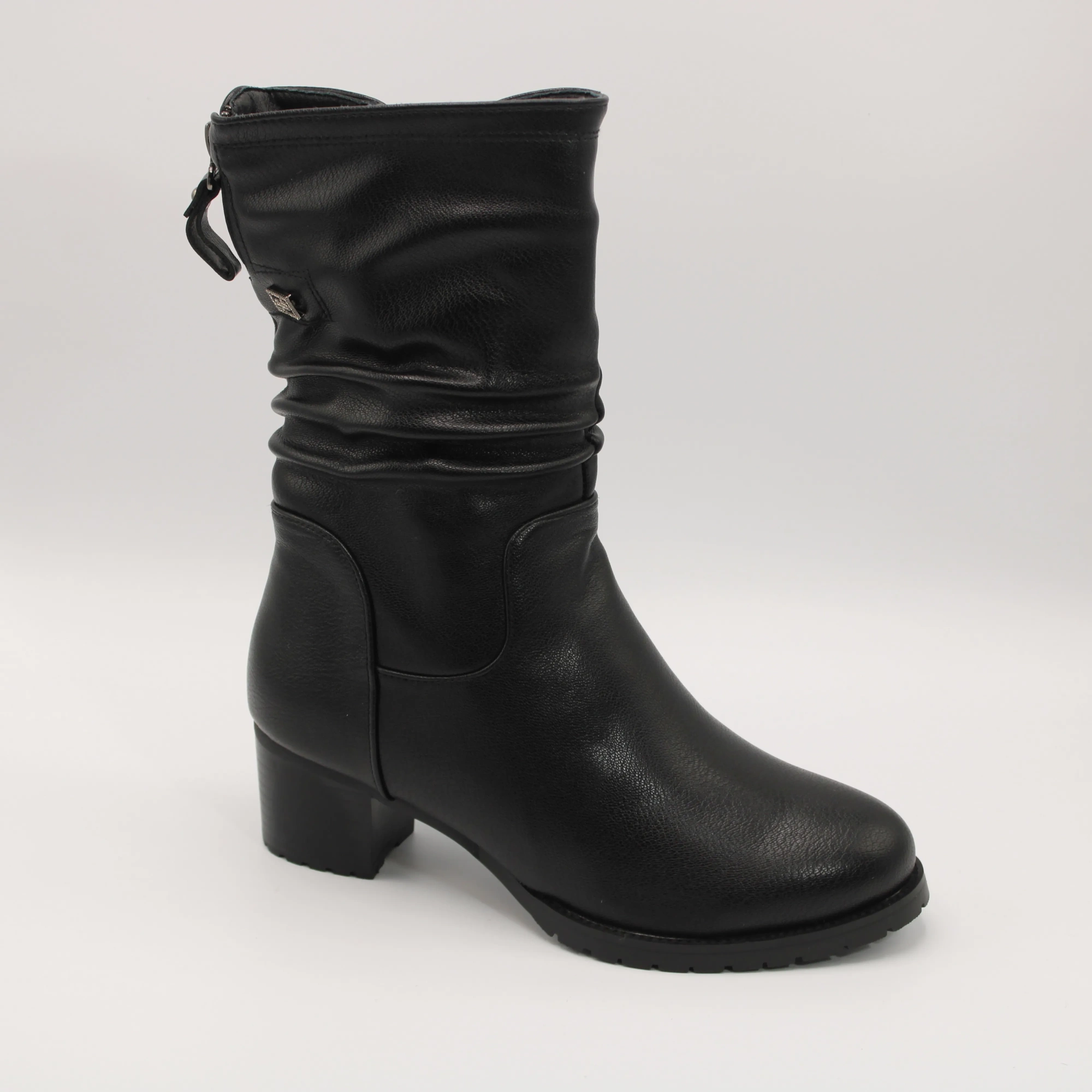 Женские сапоги черного цвета FASHION BS02-1812