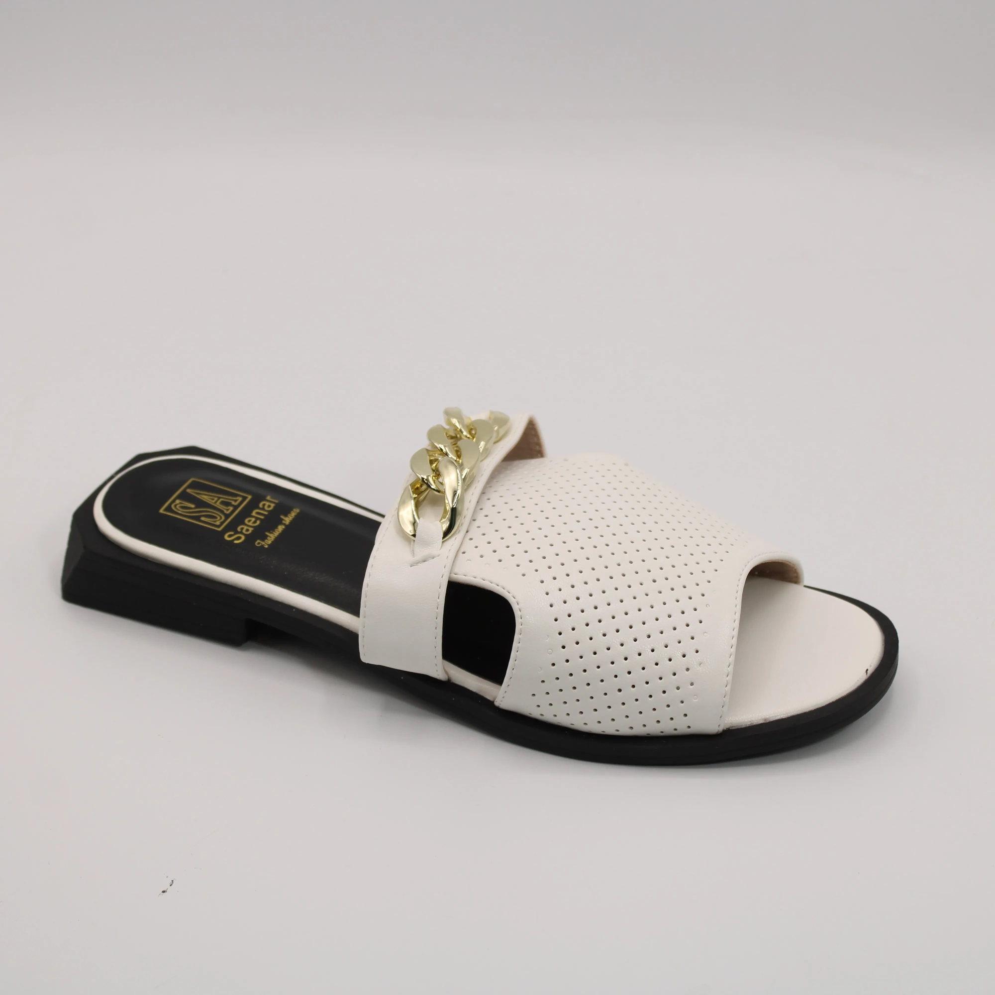 Женские шлепанцы белого цвета белого цвета SAENAR BS02-1667