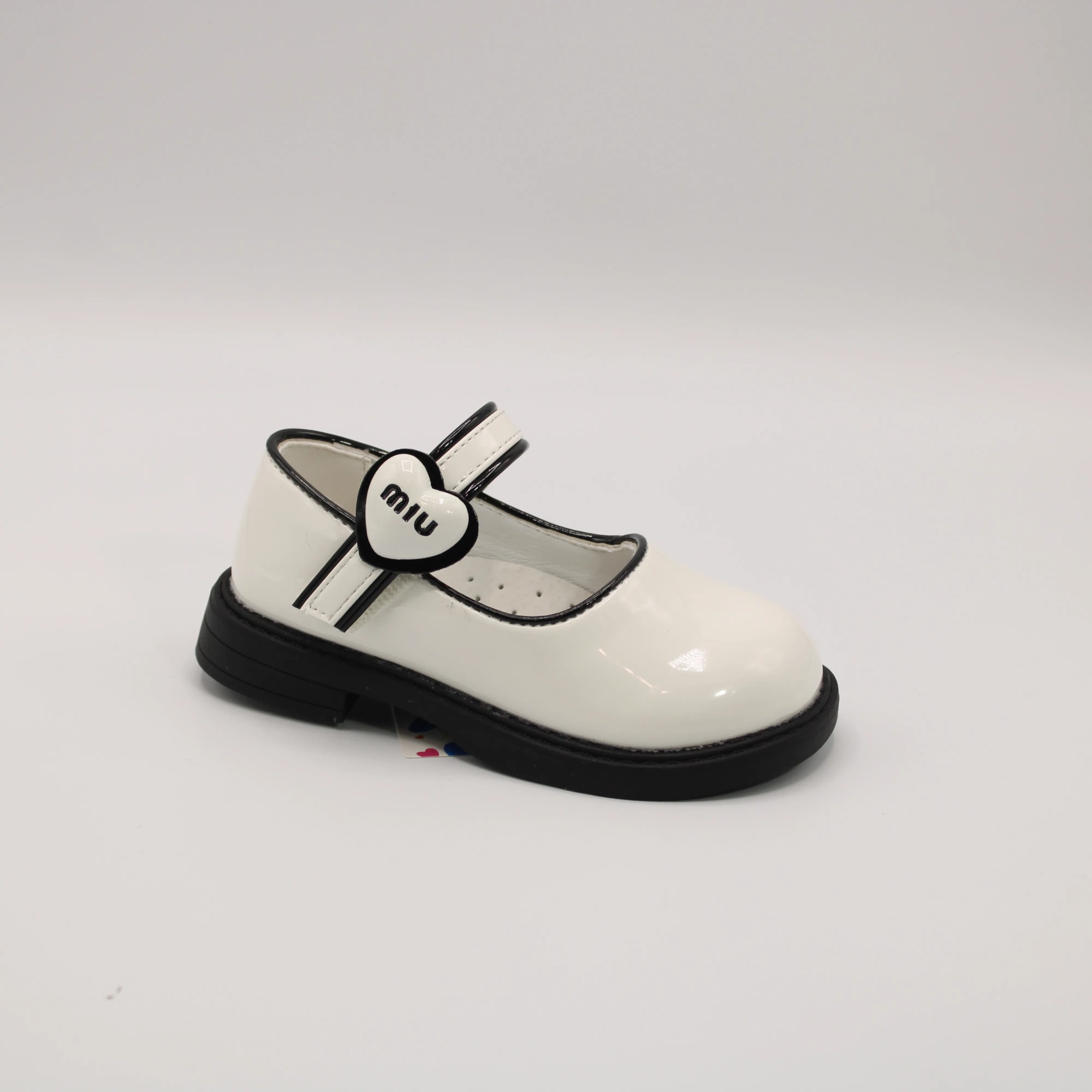 Детские туфли белого цвета белого цвета КАНАРЕЙКА BS06-1767