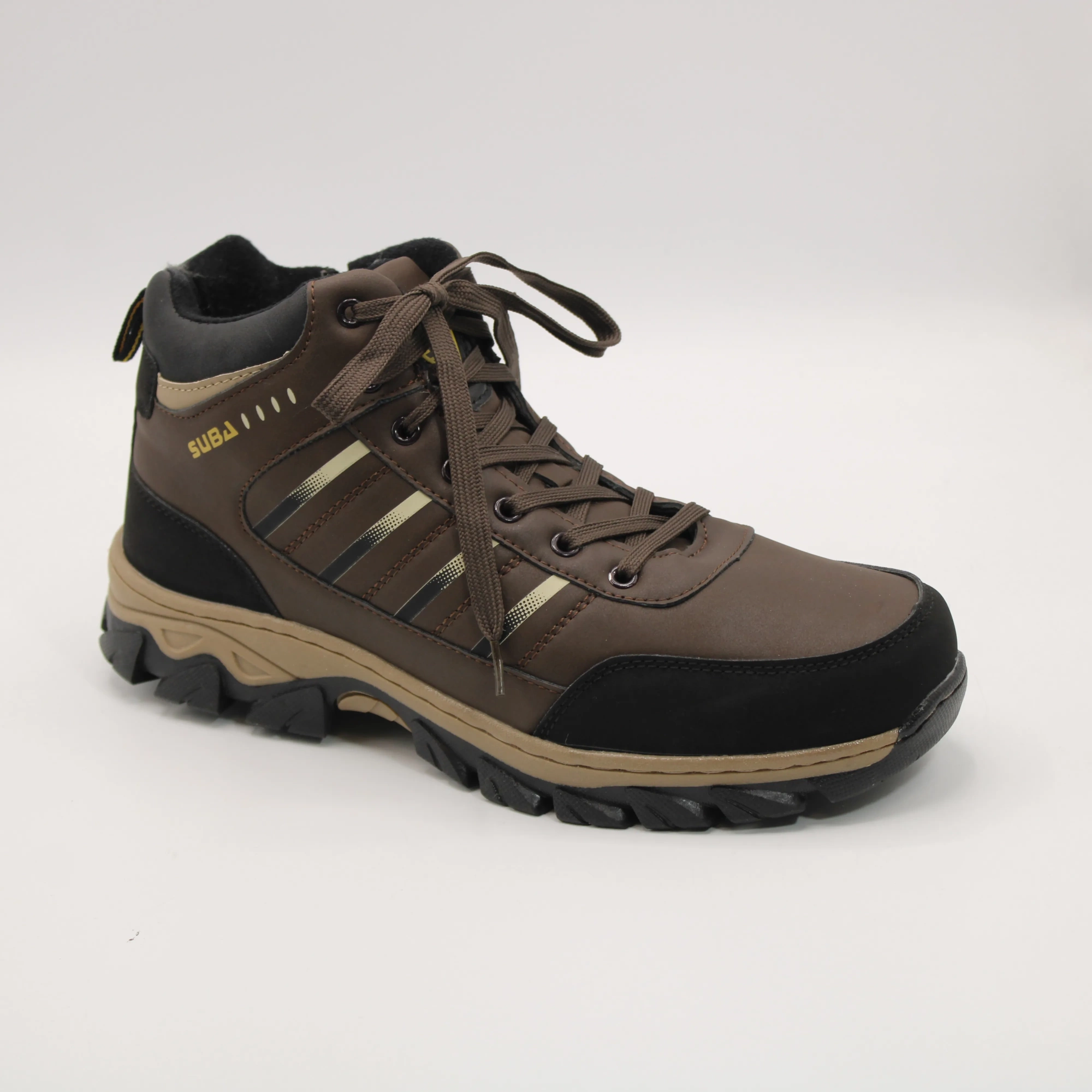Мужские  ботинки коричневого цвета SUBA BS02-1770