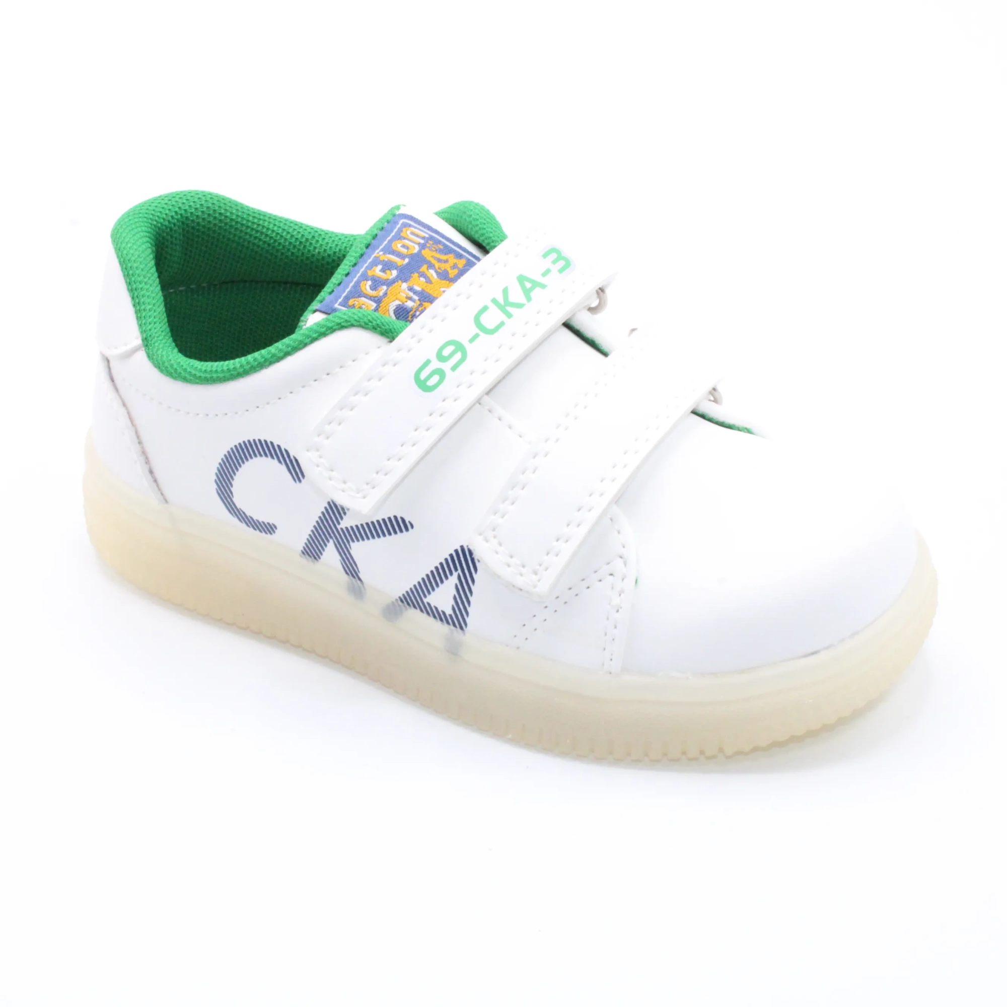 Детские весенние кроссовки белого цвета СКАЗКА BS06-583
