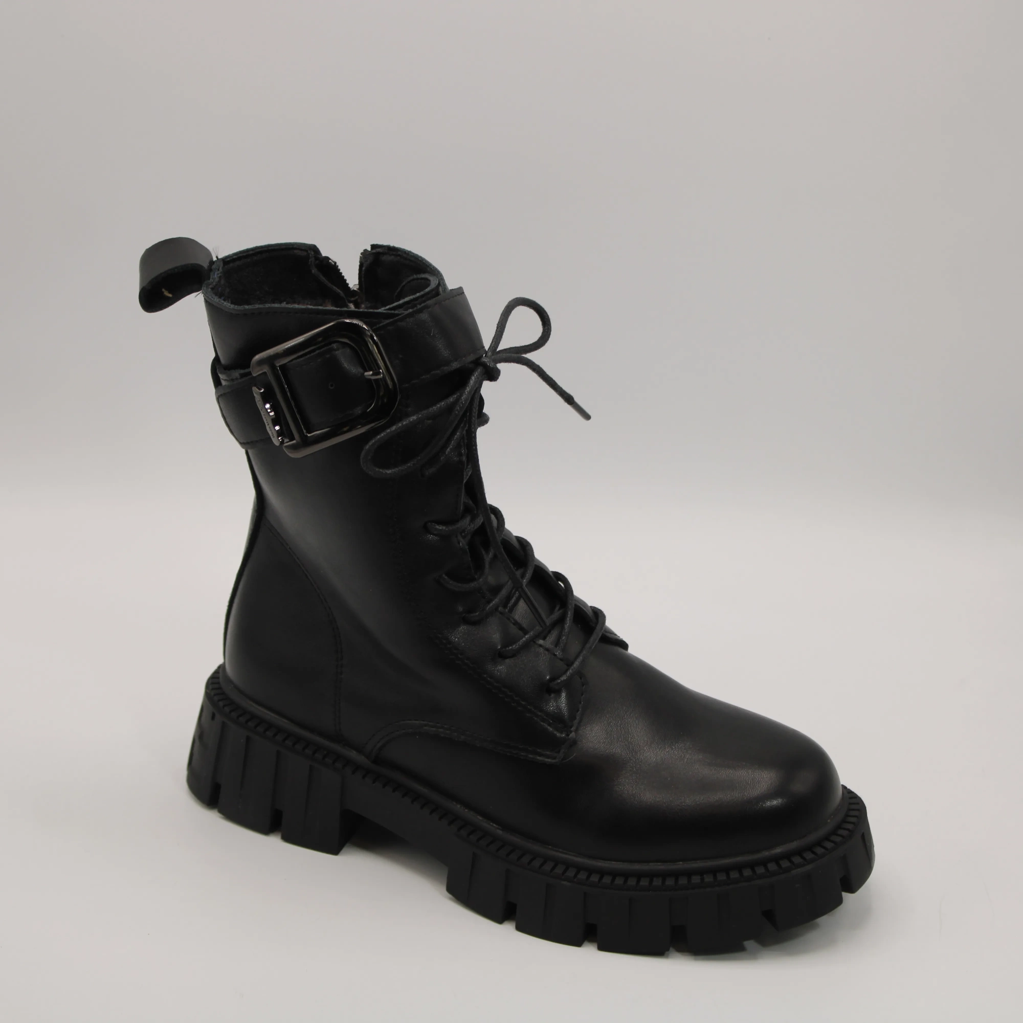 Женские ботинки черного цвета FASHION BS02-1774