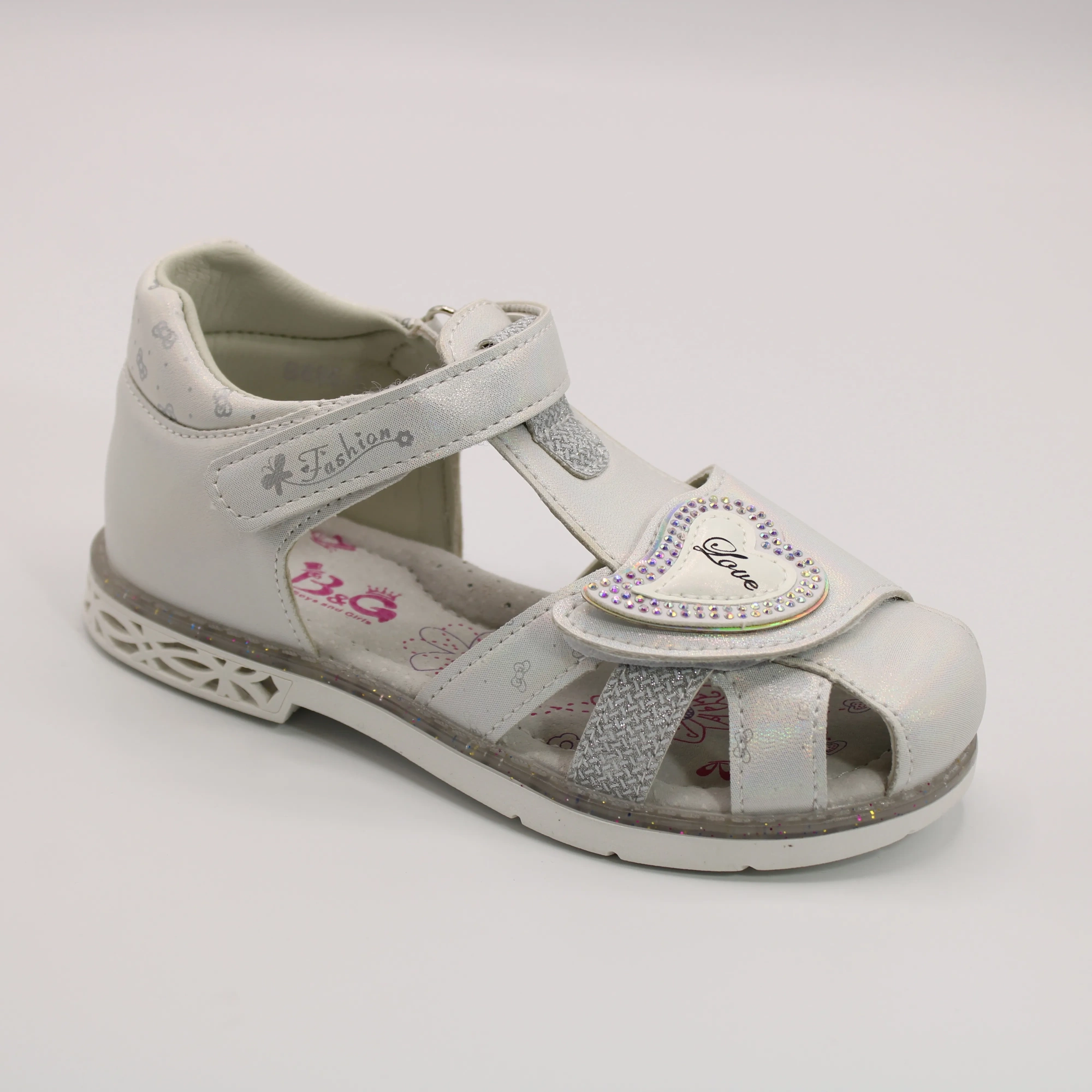 Детские босоножки белого цвета белого цвета BOYS AND GIRLS BS03-2910