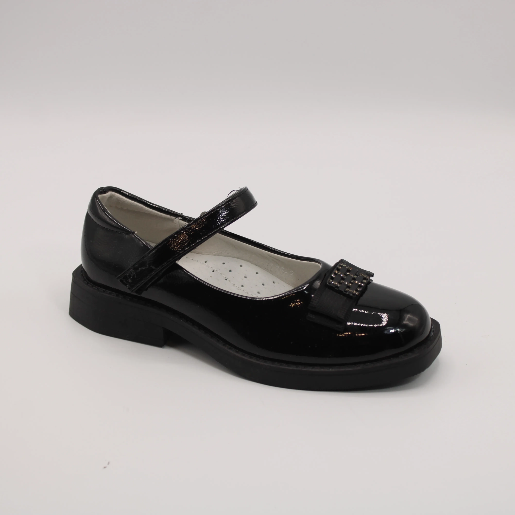 Детские туфли черного цвета ИРИНА BS05-1102