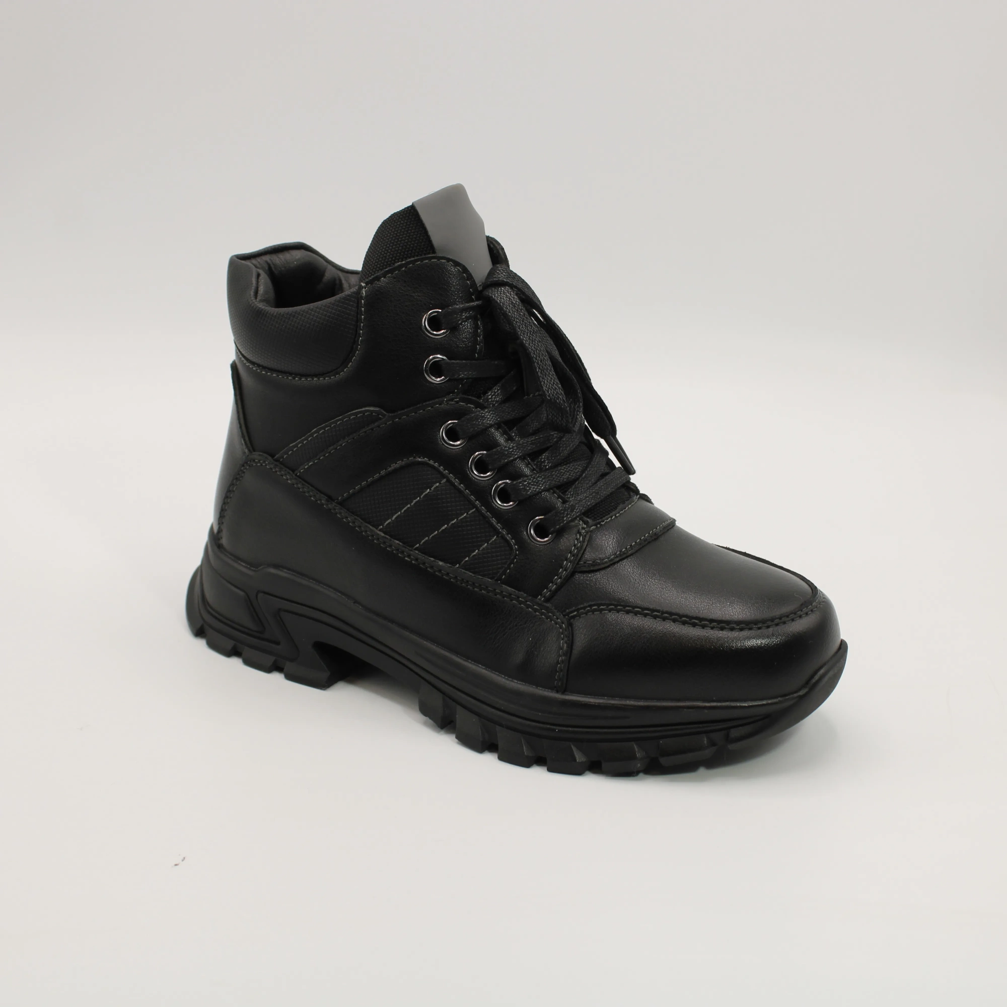 Детские ботинки черного цвета КАНАРЕЙКА BS05-855