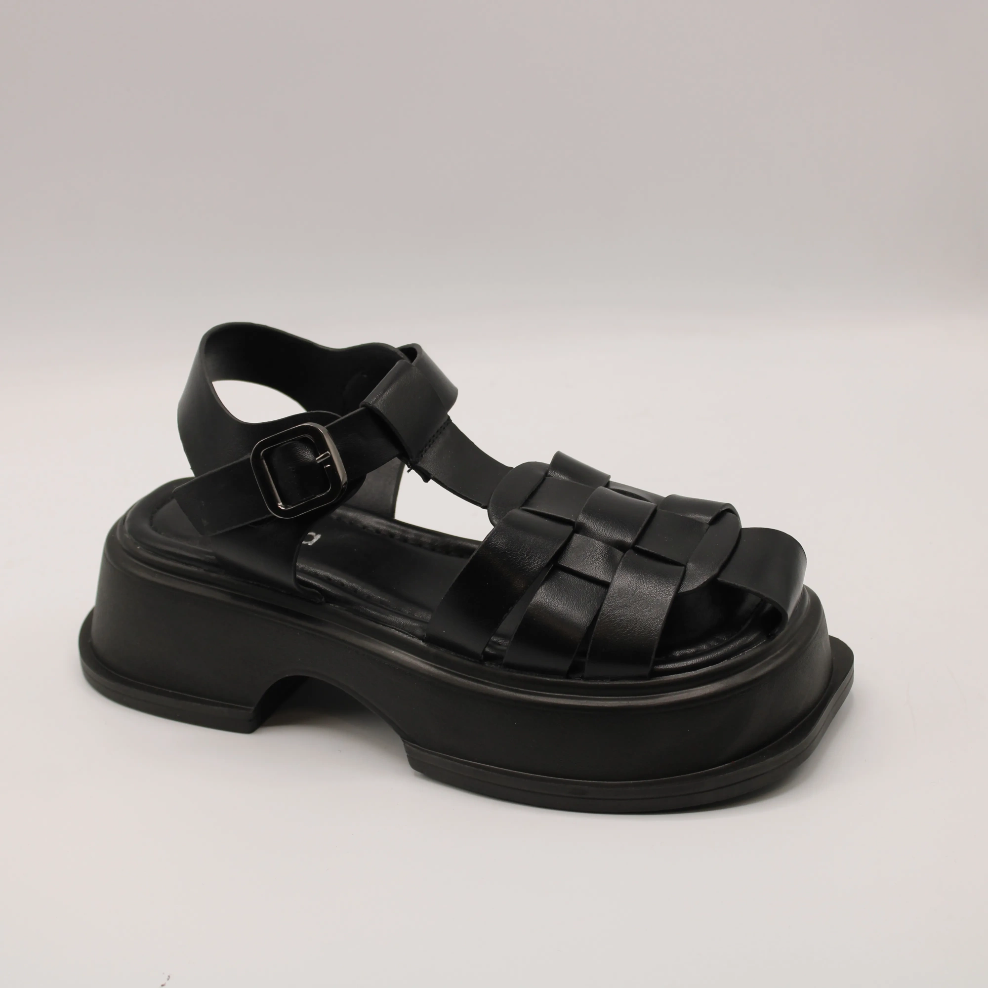 Женские босоножки черного цвета PURLINA BS01-1502