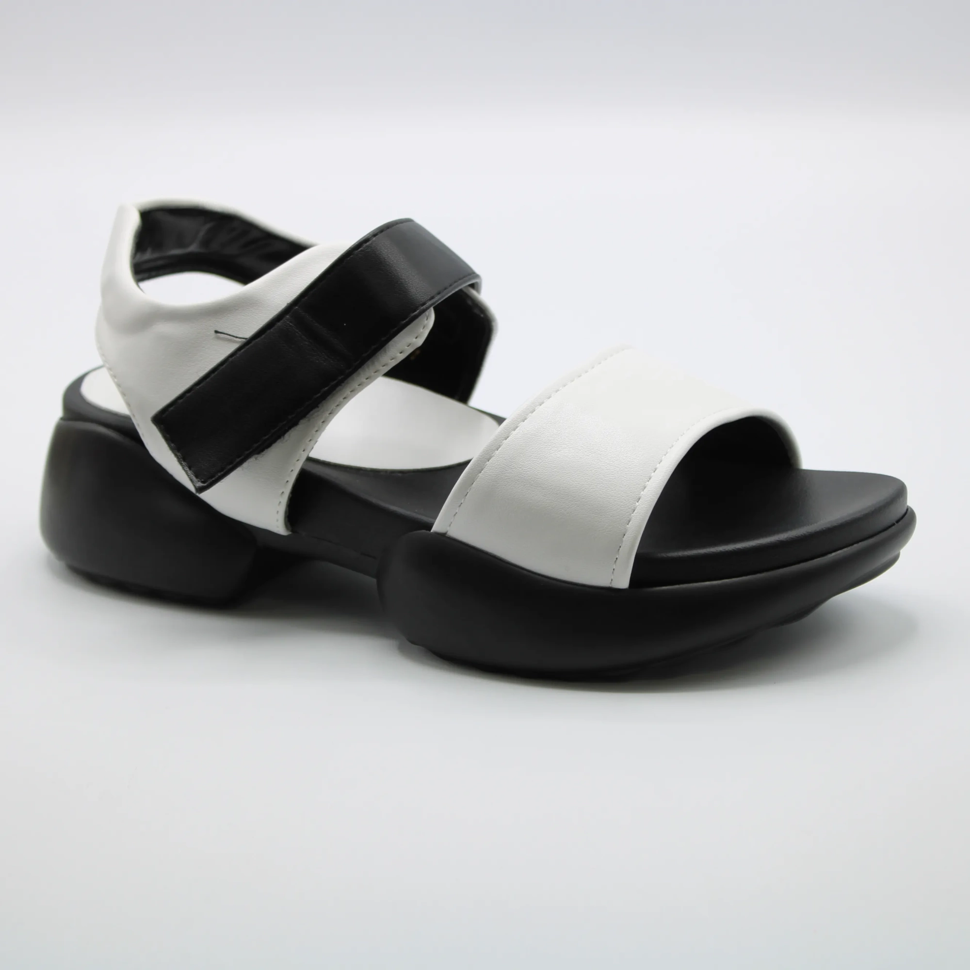 Женские летние босоножки красного цвета CAMILLE BS01-765