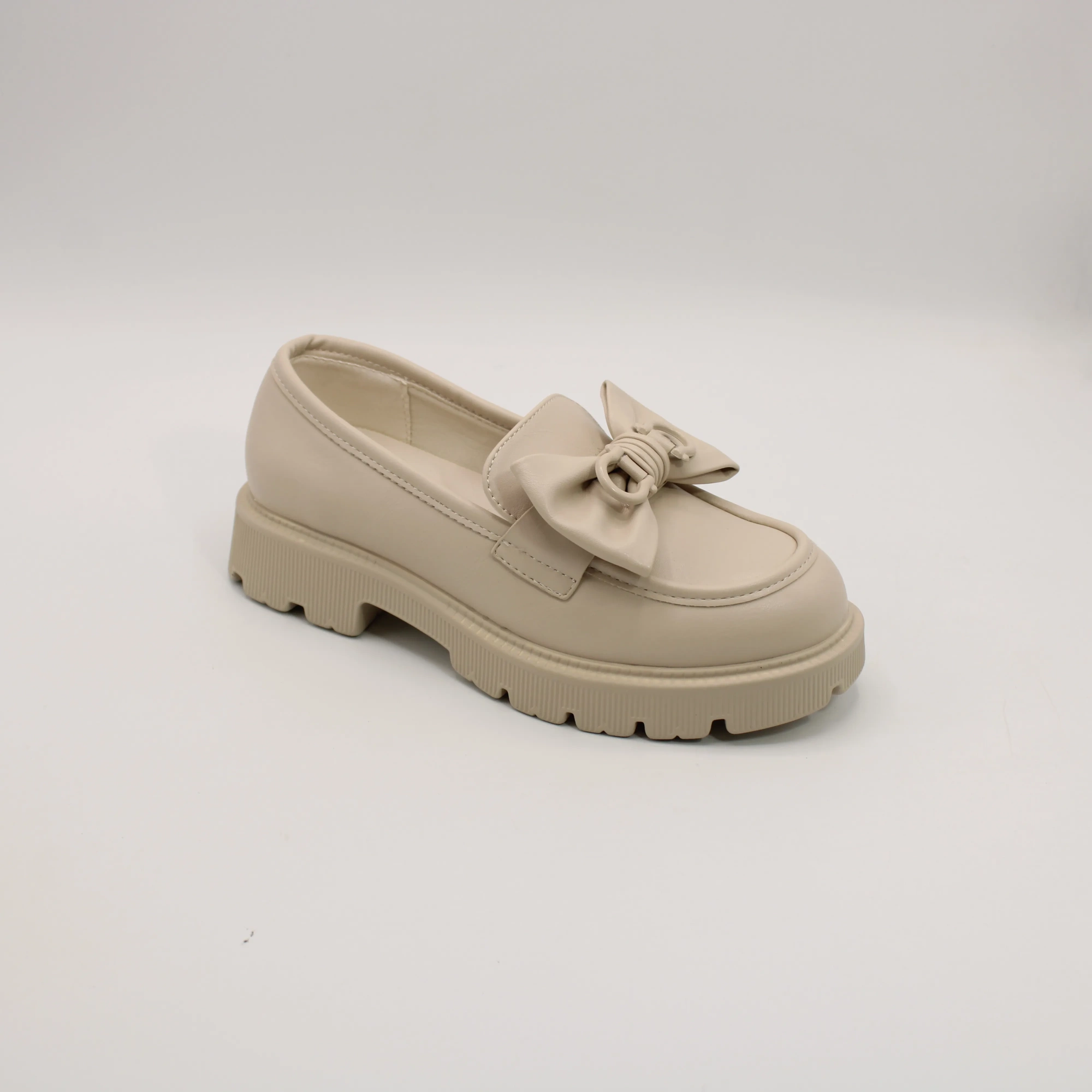 Детские туфли бежевого цвета МИКАСА BS06-1543