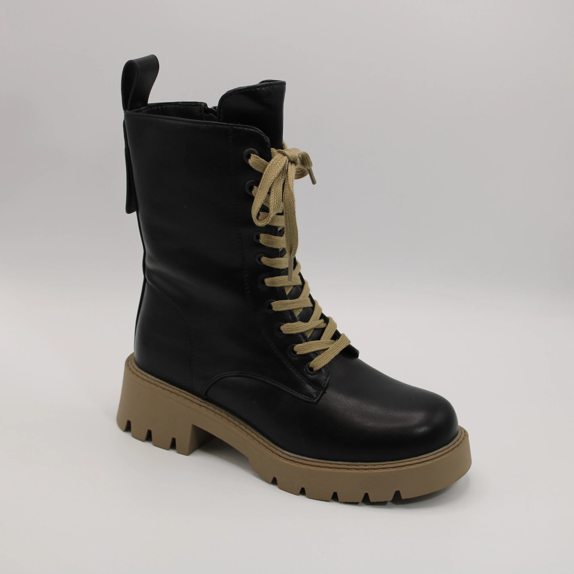 Женские ботинки черного цвета DINO ALBAT BS02-1571