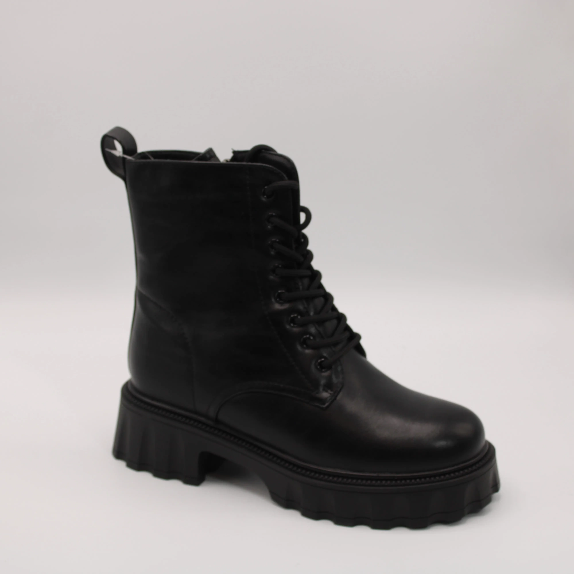 Женские ботинки черного цвета АНФИЯ BS06-1750