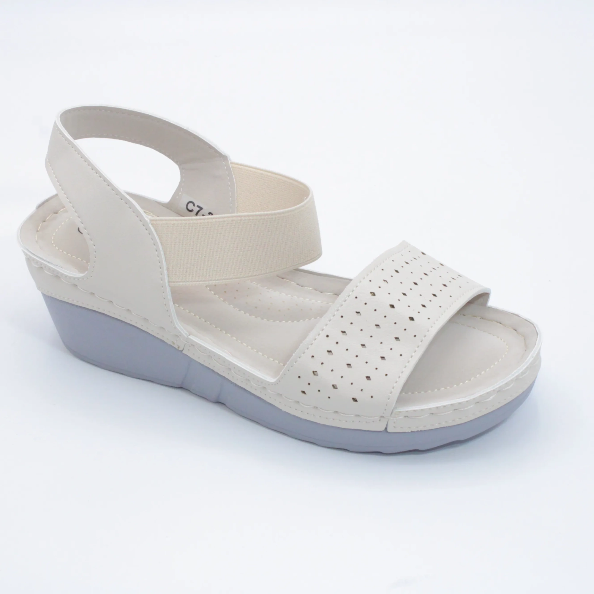 Женские летние босоножки бежевого цвета MEITESI BS01-1086