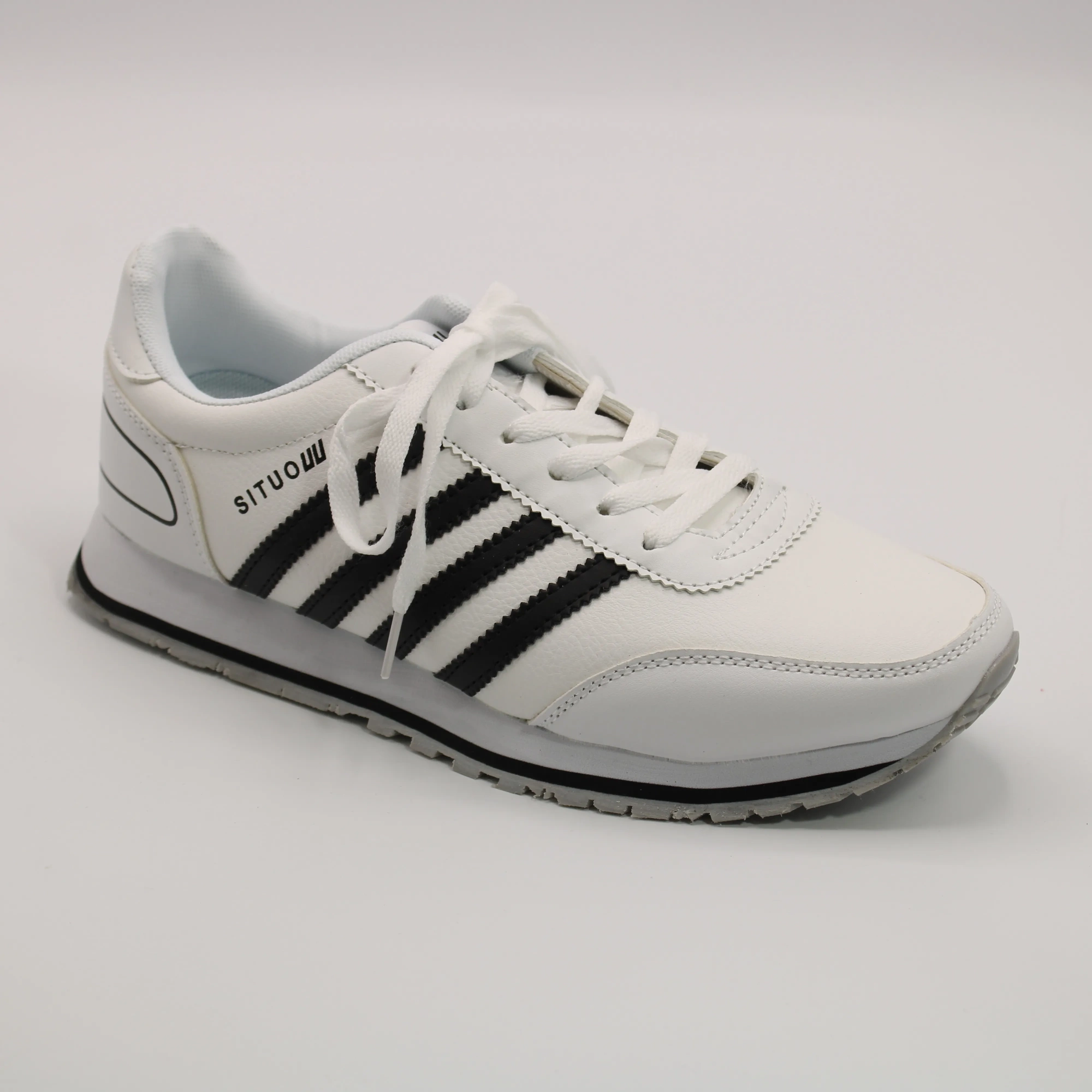 Мужские кроссовки белого цвета белого цвета SITUO BS01-1186