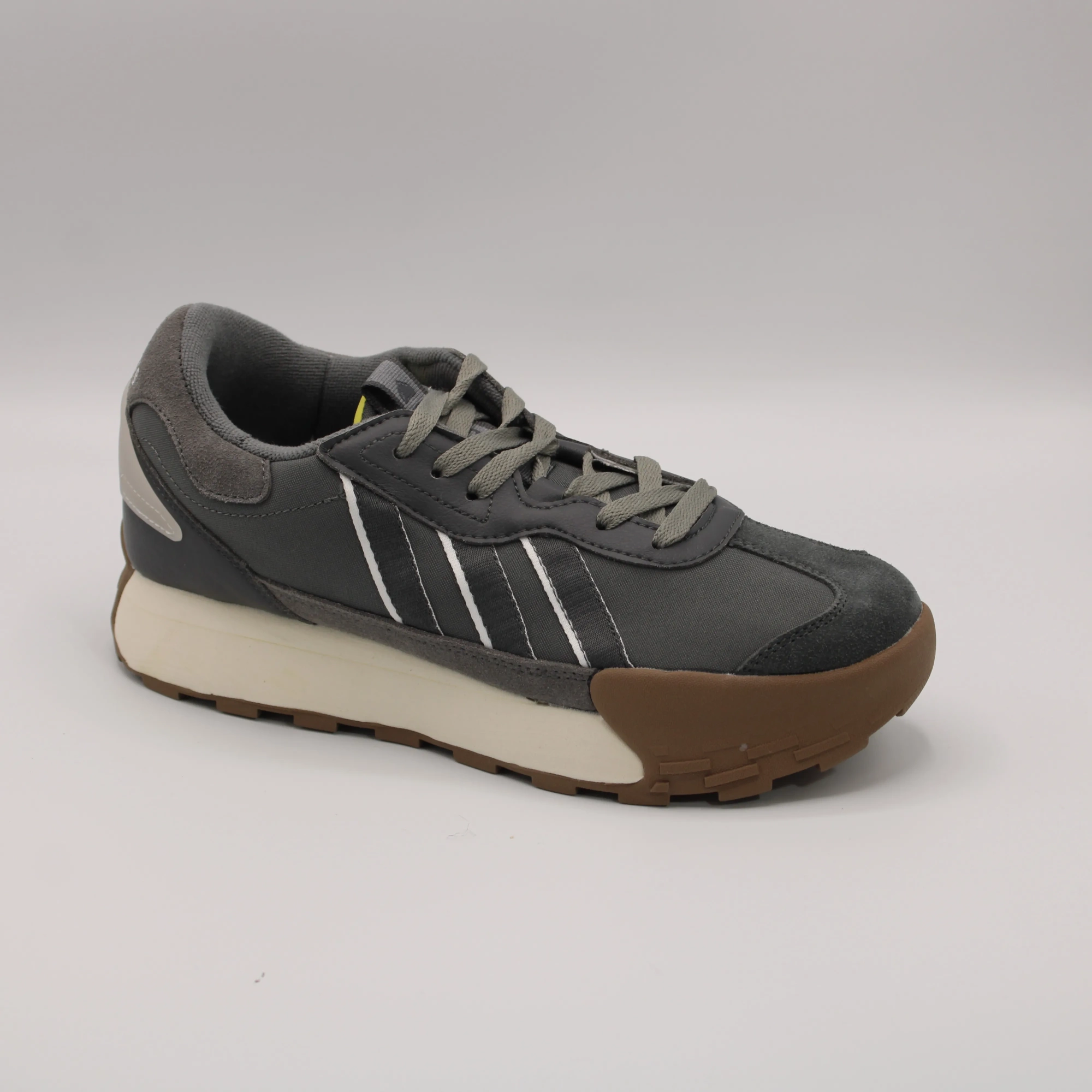 Мужские кроссовки серого цвета AIR BS02-1838