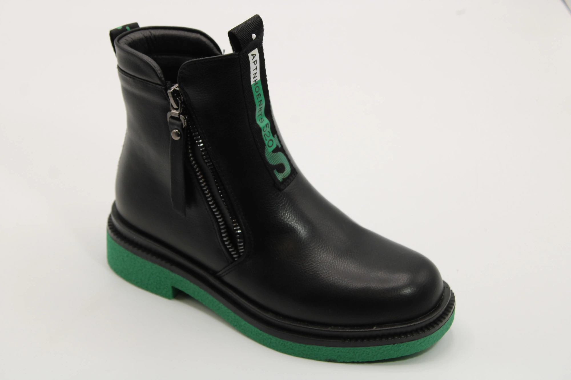 Детские ботинки черного цвета ИРИНА BS06-1310