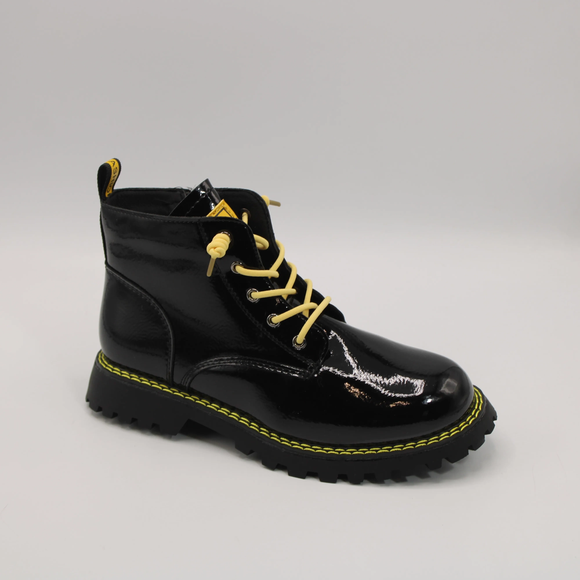 Детские ботинки черного цвета BESSKY BS03-3463