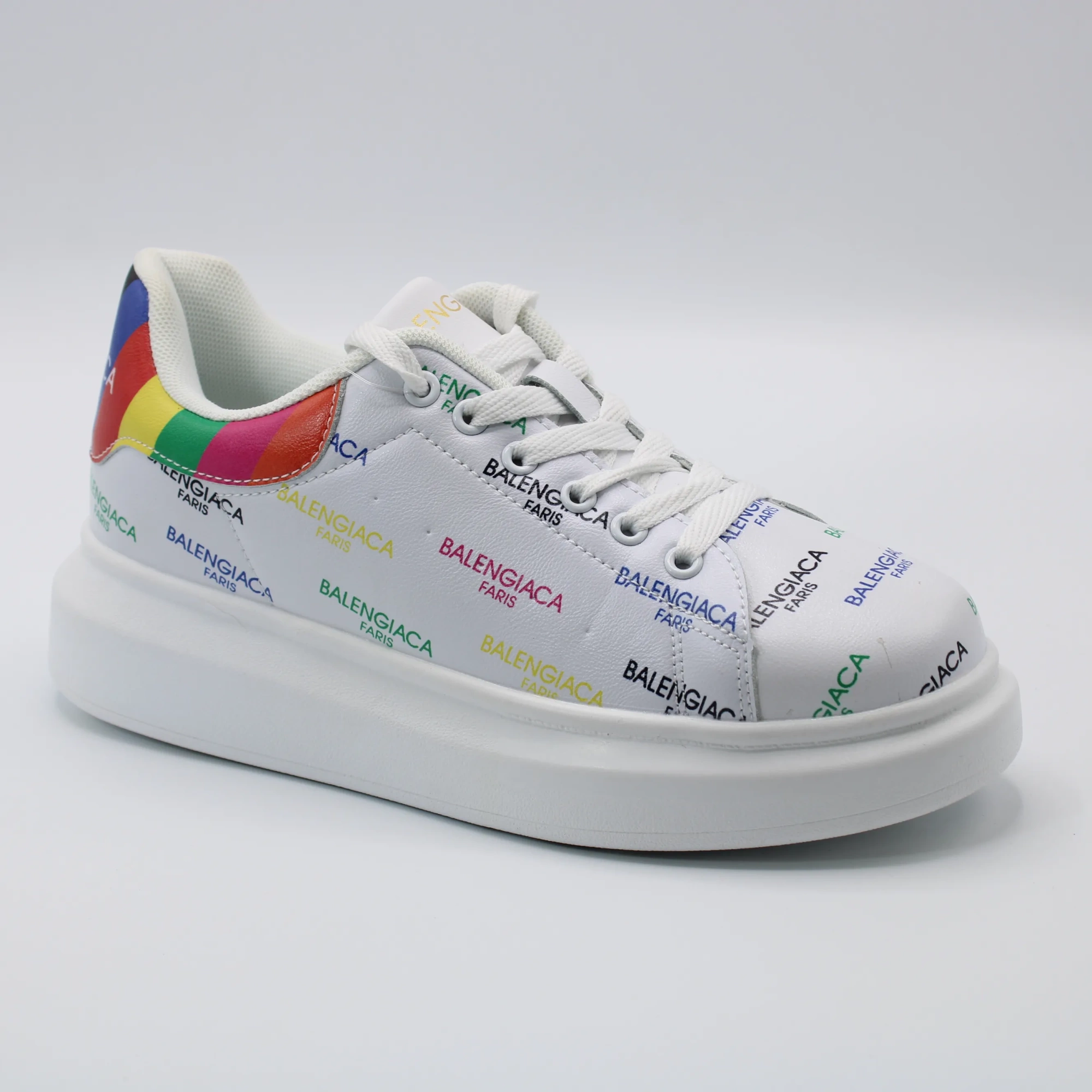 Женские весенние кроссовки белого цвета ALEXANDER MCQUEEN BS01-564