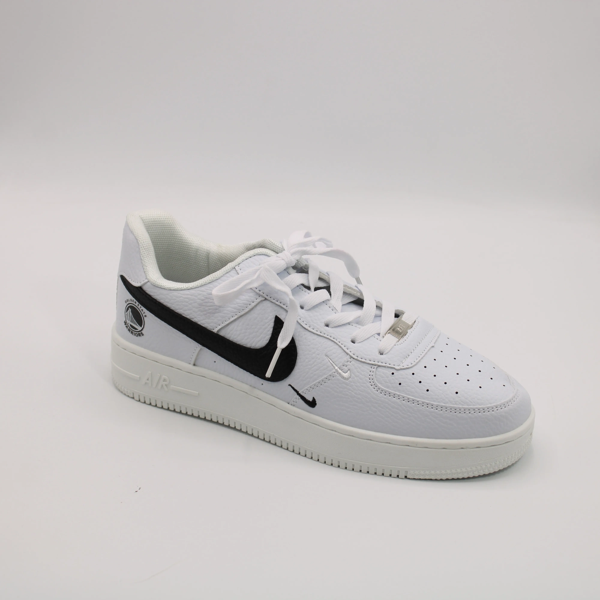 Мужские кроссовки белого цвета белого цвета AIR BS06-1436